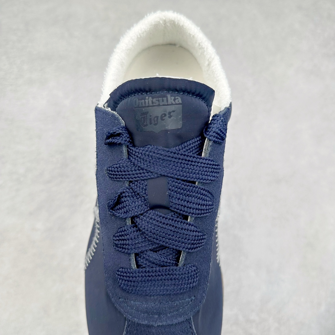 图片[5]-Onitsuka Tiger CORSAIR™ A55鞋款 作为鬼冢虎品牌创立75周年限定之作 灵感源自1970 年代 慢跑热潮先驱的经典鞋履TIGER CORSAIRT™ 以现代视角崭新呈现 简约廓形与细密缝线条纹相得益彰 饰以鬼塚虎标志性的后跟提耳和十字补强 崭新演绎经典之美 轻盈鞋身搭配出色缓震的纤薄鞋底 精妙平衡舒适与时尚 尺码：36 37 37.5 38 39 39.5 40 40.5 41.5 42 42.5 43 44 44.5 45-选品中心