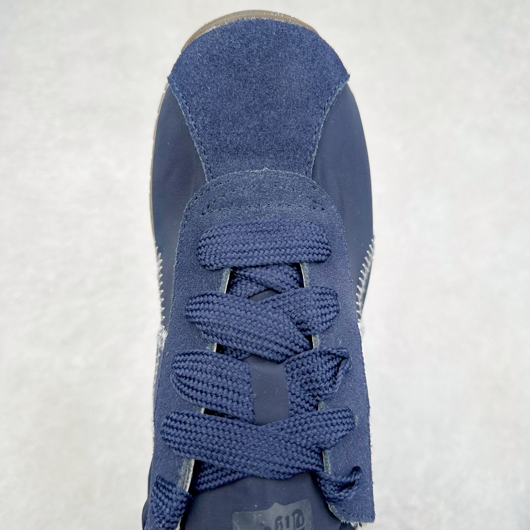 图片[4]-Onitsuka Tiger CORSAIR™ A55鞋款 作为鬼冢虎品牌创立75周年限定之作 灵感源自1970 年代 慢跑热潮先驱的经典鞋履TIGER CORSAIRT™ 以现代视角崭新呈现 简约廓形与细密缝线条纹相得益彰 饰以鬼塚虎标志性的后跟提耳和十字补强 崭新演绎经典之美 轻盈鞋身搭配出色缓震的纤薄鞋底 精妙平衡舒适与时尚 尺码：36 37 37.5 38 39 39.5 40 40.5 41.5 42 42.5 43 44 44.5 45-选品中心