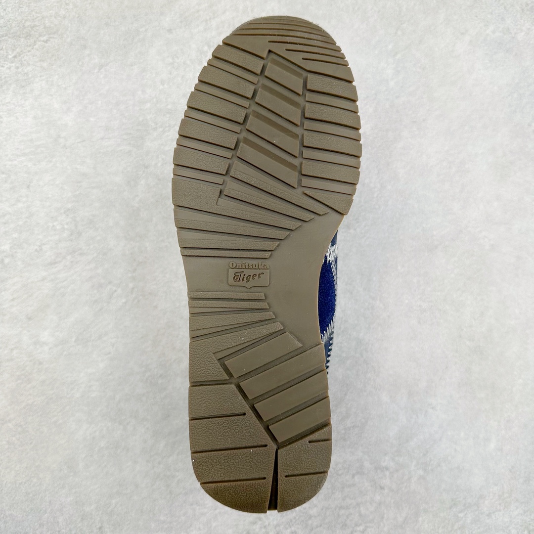 图片[9]-Onitsuka Tiger CORSAIR™ A55鞋款 作为鬼冢虎品牌创立75周年限定之作 灵感源自1970 年代 慢跑热潮先驱的经典鞋履TIGER CORSAIRT™ 以现代视角崭新呈现 简约廓形与细密缝线条纹相得益彰 饰以鬼塚虎标志性的后跟提耳和十字补强 崭新演绎经典之美 轻盈鞋身搭配出色缓震的纤薄鞋底 精妙平衡舒适与时尚 尺码：36 37 37.5 38 39 39.5 40 40.5 41.5 42 42.5 43 44 44.5 45-选品中心