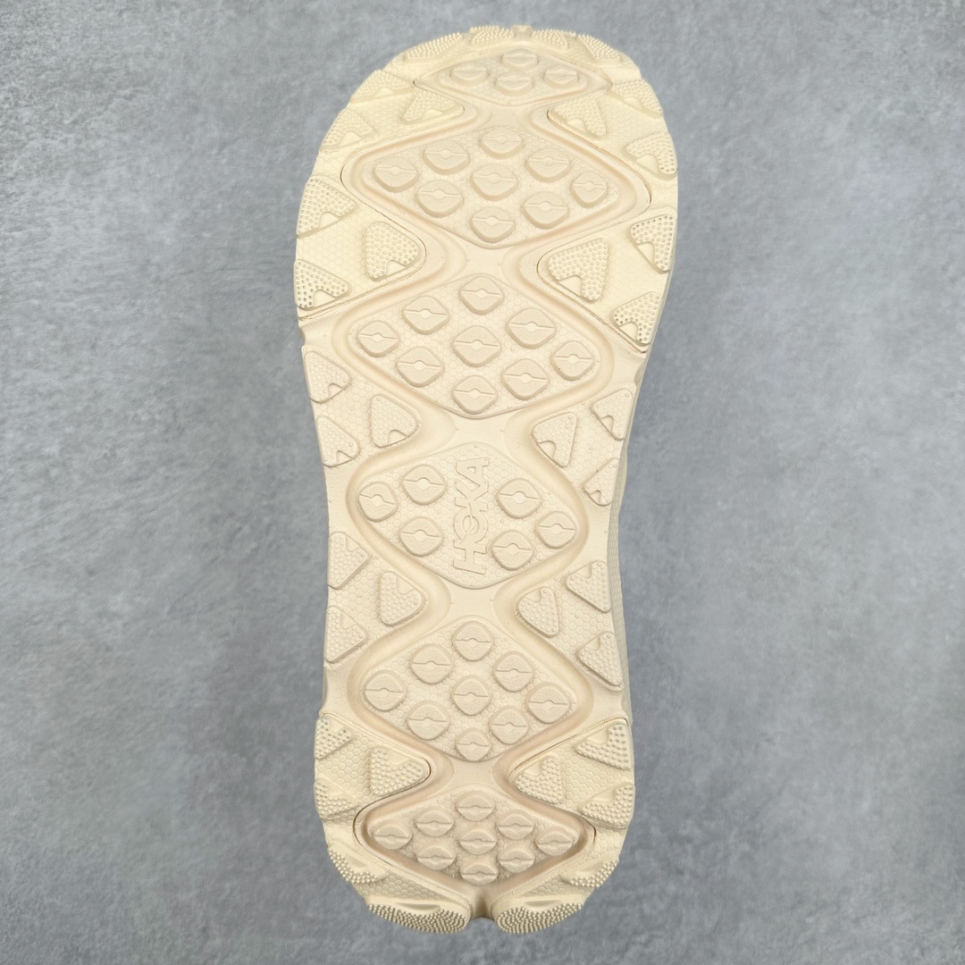 图片[9]-HOKA ONE ONE Ora Primo 舒适防滑低帮生活休闲鞋 虽然是以一脚蹬作为设计理念 但完全不会出现不跟脚的情况 可以看到带有一部分后跟 做到不束缚同时可以有效防止掉跟 厚度可观的鞋垫上带有凸起的纹理 上脚不会有异物感并防止打滑 鞋底搭载滚动平衡技术 为玩家提供缓震支持与舒适脚感 尺码：36 36.5 37.5 38 38.5 39 40 40.5 41 42 42.5 43 44 44.5 45 46 47-选品中心