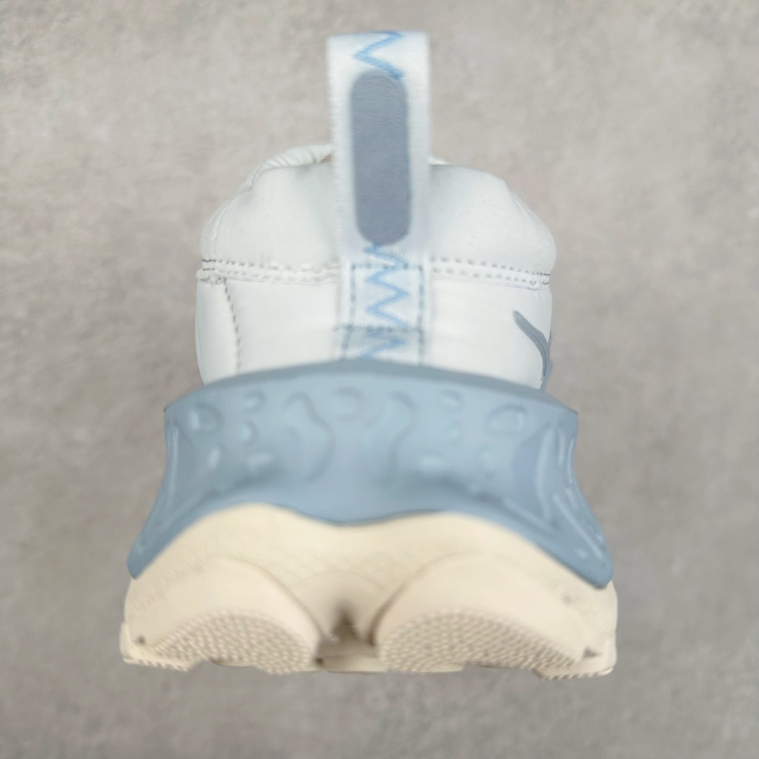 图片[8]-HOKA ONE ONE Ora Primo 舒适防滑低帮生活休闲鞋 虽然是以一脚蹬作为设计理念 但完全不会出现不跟脚的情况 可以看到带有一部分后跟 做到不束缚同时可以有效防止掉跟 厚度可观的鞋垫上带有凸起的纹理 上脚不会有异物感并防止打滑 鞋底搭载滚动平衡技术 为玩家提供缓震支持与舒适脚感 尺码：36 36.5 37.5 38 38.5 39 40 40.5 41 42 42.5 43 44 44.5 45 46 47-选品中心