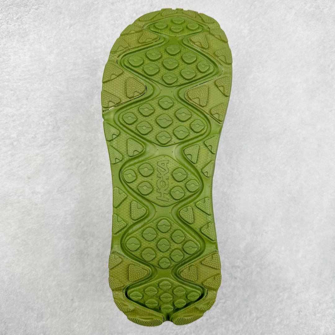 图片[9]-HOKA ONE ONE Ora Primo 舒适防滑低帮生活休闲鞋 虽然是以一脚蹬作为设计理念 但完全不会出现不跟脚的情况 可以看到带有一部分后跟 做到不束缚同时可以有效防止掉跟 厚度可观的鞋垫上带有凸起的纹理 上脚不会有异物感并防止打滑 鞋底搭载滚动平衡技术 为玩家提供缓震支持与舒适脚感 尺码：36 36.5 37.5 38 38.5 39 40 40.5 41 42 42.5 43 44 44.5 45 46 47-选品中心