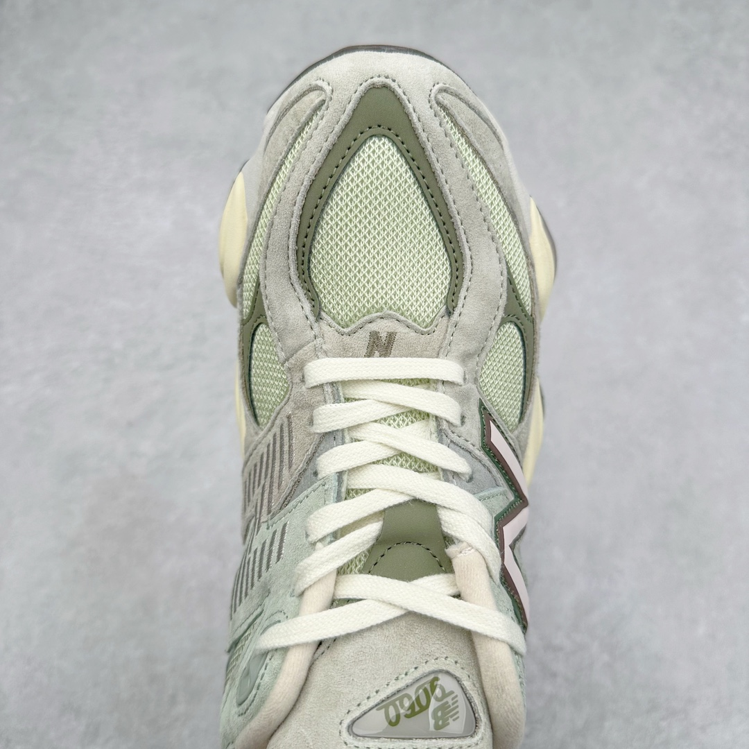 图片[4]-＃纯原特价福利 New Balance NB9060系列 新百伦绒面革网布经典百搭防滑耐磨透气低帮生活休闲鞋 全套原楦原纸板原厂数据开发 进口三明治网面 原装进口翻毛皮料正确绒感卡色 正确中底拉帮中底网布细节 原厂标裁 带紫光防伪 定制后跟透明水晶模块 冲裁组合 大底贴合程度胶水上色把控完美 整洁度挑战全网艺术家 多道序QC把关品质完善 匠心打造 耗时两个月开发完成 工艺极其复杂难度可想而知 新开独立私模大底 全网唯一正确六层组合大底 高端零售专供产物 尺码：36 37 37.5 38 38.5 39 40 40.5 41 42 42.5 43 44 45 46.5-选品中心