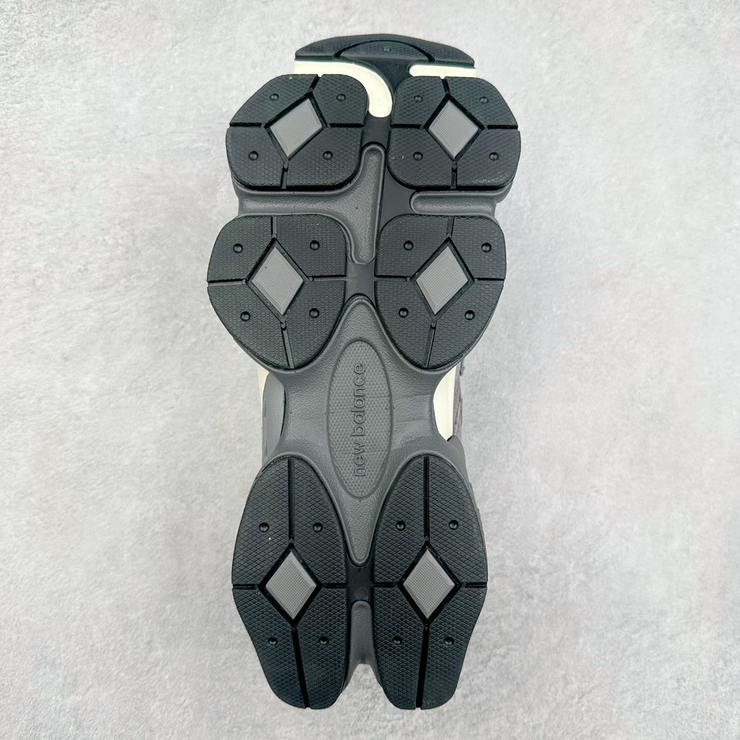 图片[9]-＃纯原特价福利 New Balance NB9060系列 新百伦绒面革网布经典百搭防滑耐磨透气低帮生活休闲鞋 全套原楦原纸板原厂数据开发 进口三明治网面 原装进口翻毛皮料正确绒感卡色 正确中底拉帮中底网布细节 原厂标裁 带紫光防伪 定制后跟透明水晶模块 冲裁组合 大底贴合程度胶水上色把控完美 整洁度挑战全网艺术家 多道序QC把关品质完善 匠心打造 耗时两个月开发完成 工艺极其复杂难度可想而知 新开独立私模大底 全网唯一正确六层组合大底 高端零售专供产物 尺码：36 37 37.5 38 38.5 39 40 40.5 41 42 42.5 43 44 45 46.5-选品中心