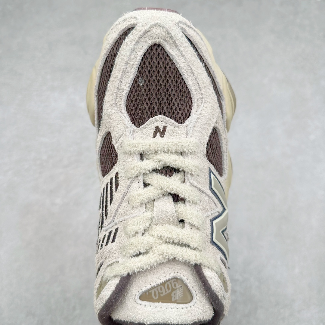 图片[4]-＃纯原特价福利 New Balance NB9060系列 新百伦绒面革网布经典百搭防滑耐磨透气低帮生活休闲鞋 全套原楦原纸板原厂数据开发 进口三明治网面 原装进口翻毛皮料正确绒感卡色 正确中底拉帮中底网布细节 原厂标裁 带紫光防伪 定制后跟透明水晶模块 冲裁组合 大底贴合程度胶水上色把控完美 整洁度挑战全网艺术家 多道序QC把关品质完善 匠心打造 耗时两个月开发完成 工艺极其复杂难度可想而知 新开独立私模大底 全网唯一正确六层组合大底 高端零售专供产物 尺码：36 37 37.5 38 38.5 39 40 40.5 41 42 42.5 43 44 45 46.5-选品中心