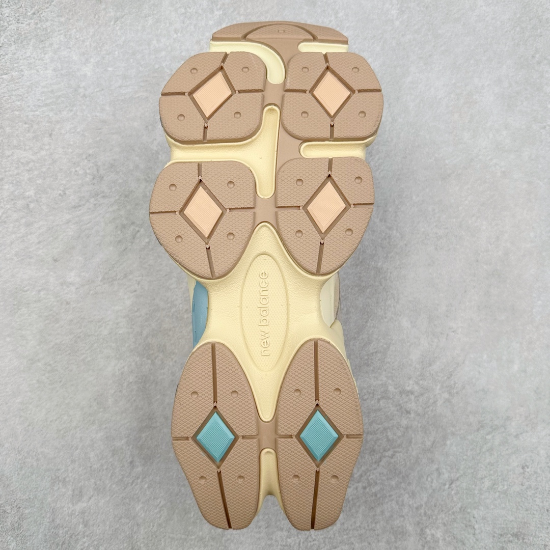 图片[9]-＃纯原特价福利 New Balance NB9060系列 新百伦绒面革网布经典百搭防滑耐磨透气低帮生活休闲鞋 全套原楦原纸板原厂数据开发 进口三明治网面 原装进口翻毛皮料正确绒感卡色 正确中底拉帮中底网布细节 原厂标裁 带紫光防伪 定制后跟透明水晶模块 冲裁组合 大底贴合程度胶水上色把控完美 整洁度挑战全网艺术家 多道序QC把关品质完善 匠心打造 耗时两个月开发完成 工艺极其复杂难度可想而知 新开独立私模大底 全网唯一正确六层组合大底 高端零售专供产物 尺码：36 37 37.5 38 38.5 39 40 40.5 41 42 42.5 43 44 45 46.5-选品中心