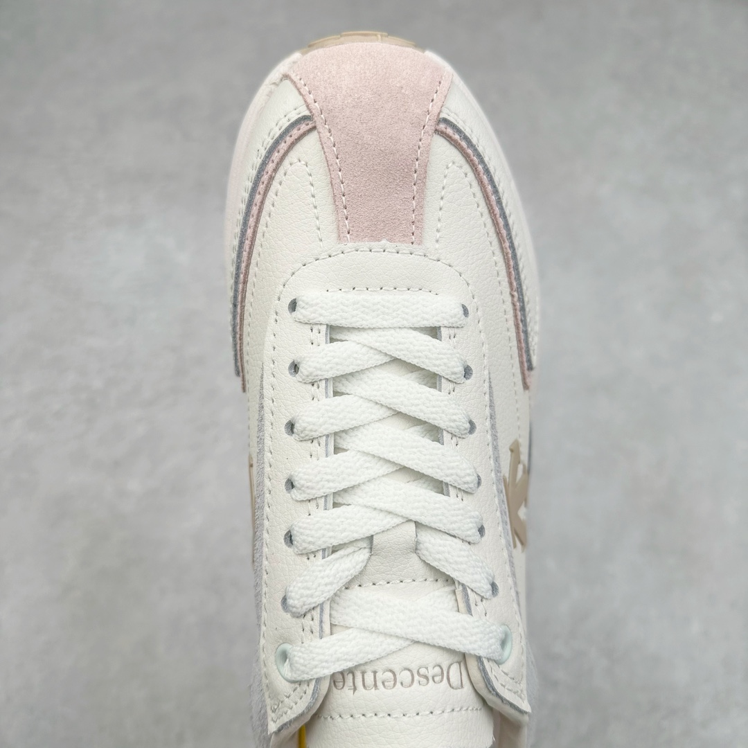 图片[4]-DESCENTE Sport Style Chron Racer迪桑特舒适百搭防滑耐磨低帮生活休闲鞋 是一款集复古与现代于一体的低帮跑步鞋 简洁的牛皮鞋面不仅彰显出时尚的质感 还适用于多种场合的穿搭 这款鞋子的透气性能极佳 轻质弹性鞋底则提供了良好的舒适度和耐磨性 使你在行走或跑步时都能感受到脚底的柔软与支撑 尺码：36 36.5 37.5 38 38.5 39 40 40.5 41 42 42.5 43 44 44.5 45-选品中心