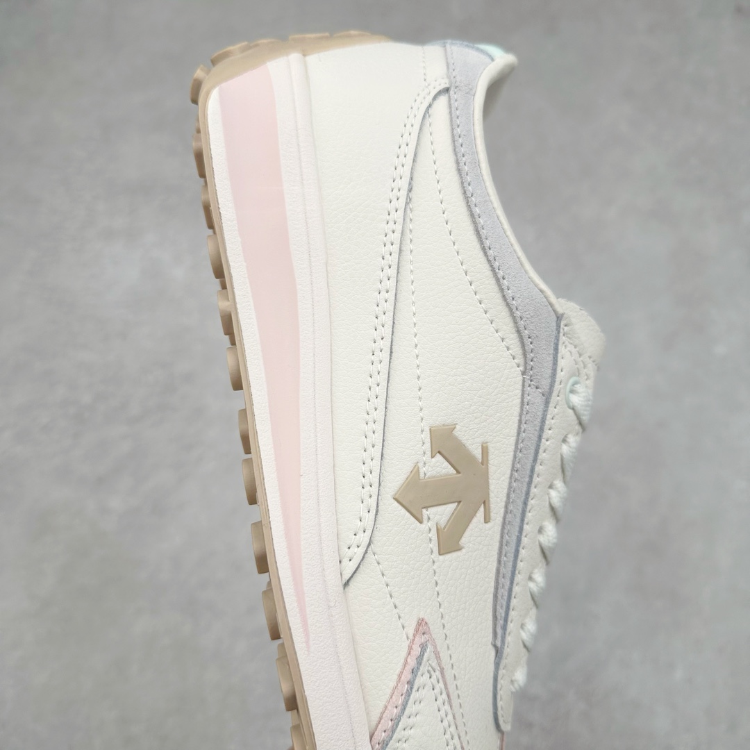 图片[6]-DESCENTE Sport Style Chron Racer迪桑特舒适百搭防滑耐磨低帮生活休闲鞋 是一款集复古与现代于一体的低帮跑步鞋 简洁的牛皮鞋面不仅彰显出时尚的质感 还适用于多种场合的穿搭 这款鞋子的透气性能极佳 轻质弹性鞋底则提供了良好的舒适度和耐磨性 使你在行走或跑步时都能感受到脚底的柔软与支撑 尺码：36 36.5 37.5 38 38.5 39 40 40.5 41 42 42.5 43 44 44.5 45-选品中心