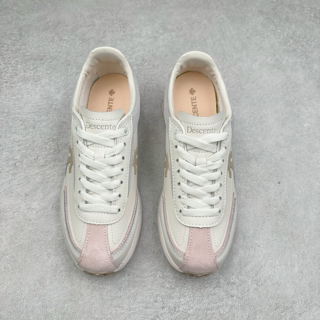 图片[2]-DESCENTE Sport Style Chron Racer迪桑特舒适百搭防滑耐磨低帮生活休闲鞋 是一款集复古与现代于一体的低帮跑步鞋 简洁的牛皮鞋面不仅彰显出时尚的质感 还适用于多种场合的穿搭 这款鞋子的透气性能极佳 轻质弹性鞋底则提供了良好的舒适度和耐磨性 使你在行走或跑步时都能感受到脚底的柔软与支撑 尺码：36 36.5 37.5 38 38.5 39 40 40.5 41 42 42.5 43 44 44.5 45-选品中心