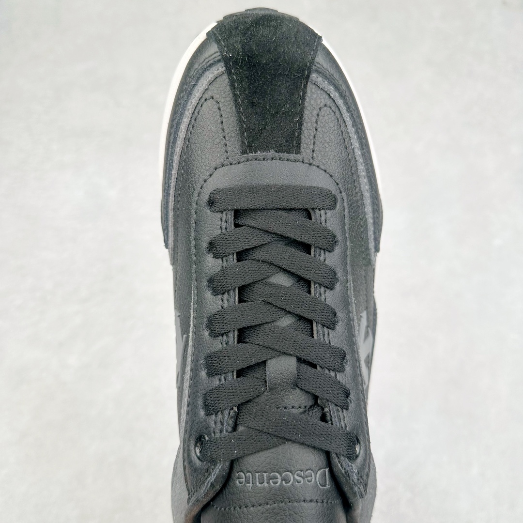 图片[4]-DESCENTE Sport Style Chron Racer迪桑特舒适百搭防滑耐磨低帮生活休闲鞋 是一款集复古与现代于一体的低帮跑步鞋 简洁的牛皮鞋面不仅彰显出时尚的质感 还适用于多种场合的穿搭 这款鞋子的透气性能极佳 轻质弹性鞋底则提供了良好的舒适度和耐磨性 使你在行走或跑步时都能感受到脚底的柔软与支撑 尺码：36 36.5 37.5 38 38.5 39 40 40.5 41 42 42.5 43 44 44.5 45-选品中心