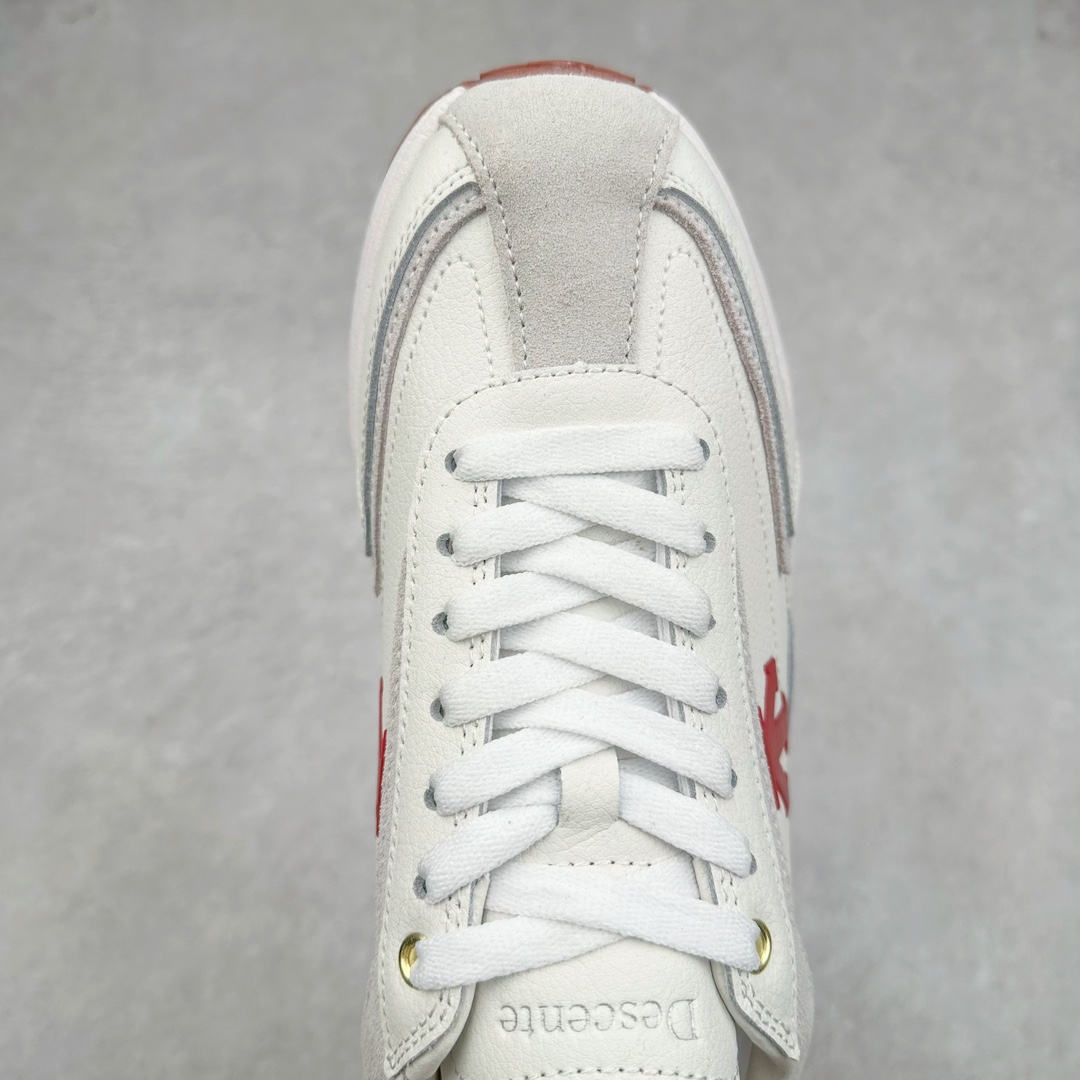 图片[4]-DESCENTE Sport Style Chron Racer迪桑特舒适百搭防滑耐磨低帮生活休闲鞋 是一款集复古与现代于一体的低帮跑步鞋 简洁的牛皮鞋面不仅彰显出时尚的质感 还适用于多种场合的穿搭 这款鞋子的透气性能极佳 轻质弹性鞋底则提供了良好的舒适度和耐磨性 使你在行走或跑步时都能感受到脚底的柔软与支撑 尺码：36 36.5 37.5 38 38.5 39 40 40.5 41 42 42.5 43 44 44.5 45-选品中心