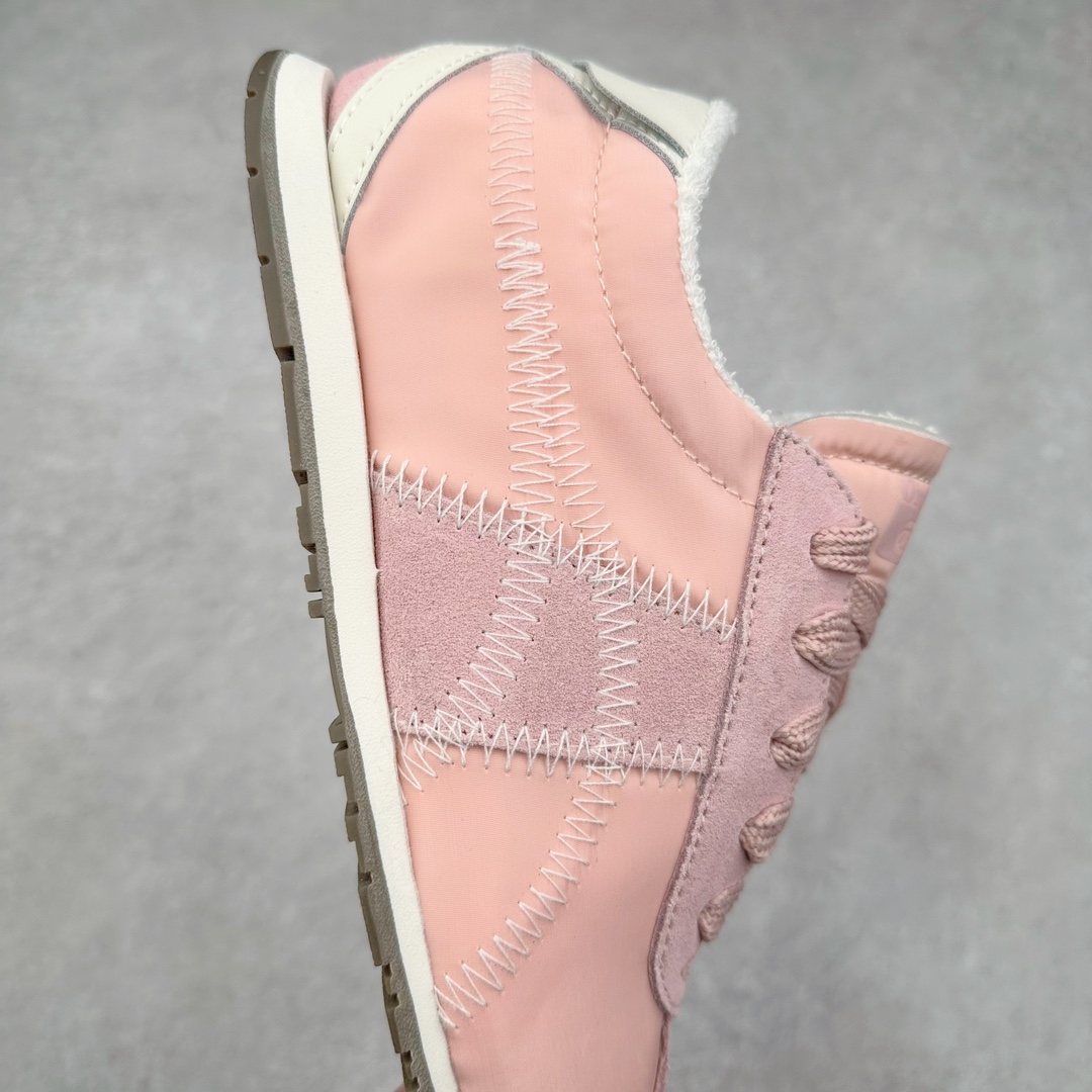 图片[6]-Onitsuka Tiger CORSAIR™ A55鞋款 作为鬼冢虎品牌创立75周年限定之作 灵感源自1970 年代 慢跑热潮先驱的经典鞋履TIGER CORSAIRT™ 以现代视角崭新呈现 简约廓形与细密缝线条纹相得益彰 饰以鬼塚虎标志性的后跟提耳和十字补强 崭新演绎经典之美 轻盈鞋身搭配出色缓震的纤薄鞋底 精妙平衡舒适与时尚 尺码：36 37 37.5 38 39 39.5 40 40.5 41.5 42 42.5 43 44 44.5 45-选品中心