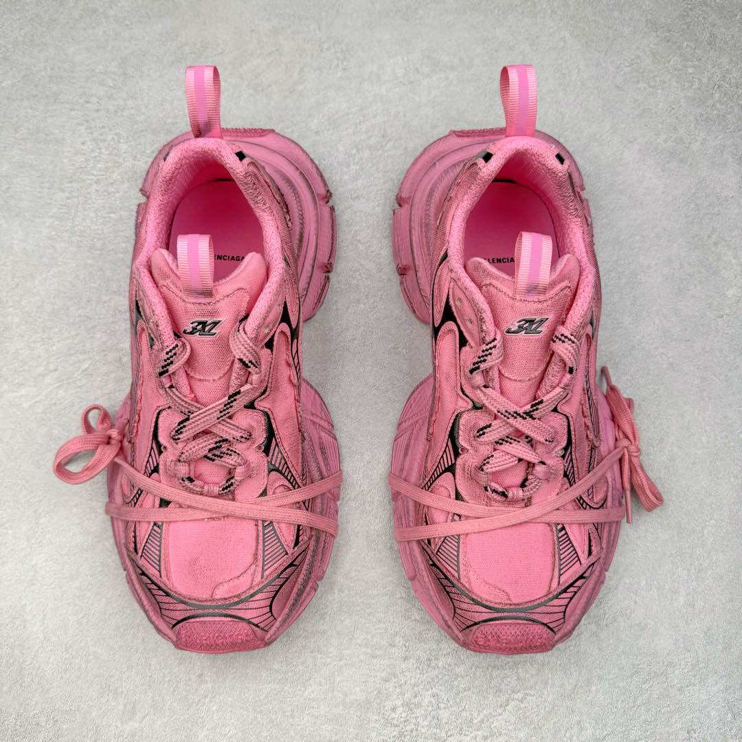 图片[2]-＃OG纯原 BALENCIAGA 3XL Sneakers 巴黎世家十代网布系带低帮走秀复古老爹鞋 黑色闪钻 全套原纸板楦头开发 最原汁原味的灵魂版型 全鞋荧光划线卡点 胶水把控整洁度追求极致完美 每一双都是工艺品 多重QC质检 超越公司货的品控标准 实实在在的免检产品 原盒原配 正确字体电绣 粗细、位置、大小正确 侧边TPU 透气孔匹配意产原版 正确分离大底 TPU软底 原版一致大底LOGO 立体感十足 原厂皮料水洗做旧 采购原厂网纱 不含皮革 网布材料和聚氨酯 磨损效果 鞋头边缘和后帮 Balenciaga 徽标 鞋面和后跟凸印尺码 鞋舌 3XL 橡胶品牌标识和反光细节 鞋帮拉袢和鞋舌拉祥 配反光细节 备用鞋带在鞋履前侧 可在穿着前取下 便于不同造型搭配 正常尺码 尺码：35 36 37 38 39 40 41 42 43 44 45 46-选品中心