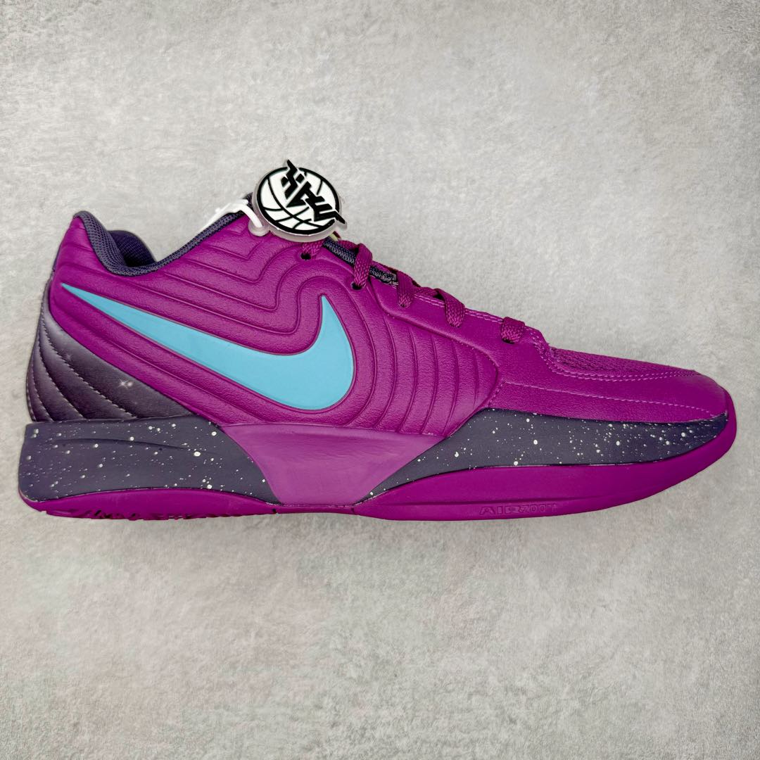 ＃灭世/Max NK Ja 2 EP 莫兰特二代低帮篮球鞋 魔幻紫 FD7327-500 2024『压轴』后卫实战旗舰 圣枪腰王 重磅革新登场🌪 🔝历时5个月！全力打造 科比➕欧文系列 综合体 ！Pt实战体验天花板上限 再度提高🔝 ✅【顶配缓震】独家革新搭载 前掌5mm TURBO气垫 兼具贴地与缓震！（正品仅长方形小气垫）➕后掌大马蹄14mm厚 气垫 提高后掌缓震极限 （正品后掌无气垫） ✅【顶级抗扭】 搭载硬度65HC 发泡中底框架 ➕高强度中足抗扭片 革新升级 赛事级抗扭水平！独此一家 ✅【顶级支撑】鞋身侧向包裹 双层补强层 200斤以上选手 也可驾驭（正品仅一层）对比市场货品偷工减料 不可同日而语！ ✅气垫气压上脚即可感受！后掌鞋垫掀开可见气垫轮廓（谨防窜货） 鞋底止滑配方 无需磨合 原地起飞🛫 NK年度后卫旗舰 独家革新升级 『口碑源自专业 实力来源于专注』 真灭世纯原 切勿被市场仿冒吊牌挂羊头卖狗肉 尺码：39-46 正码正拍-选品中心