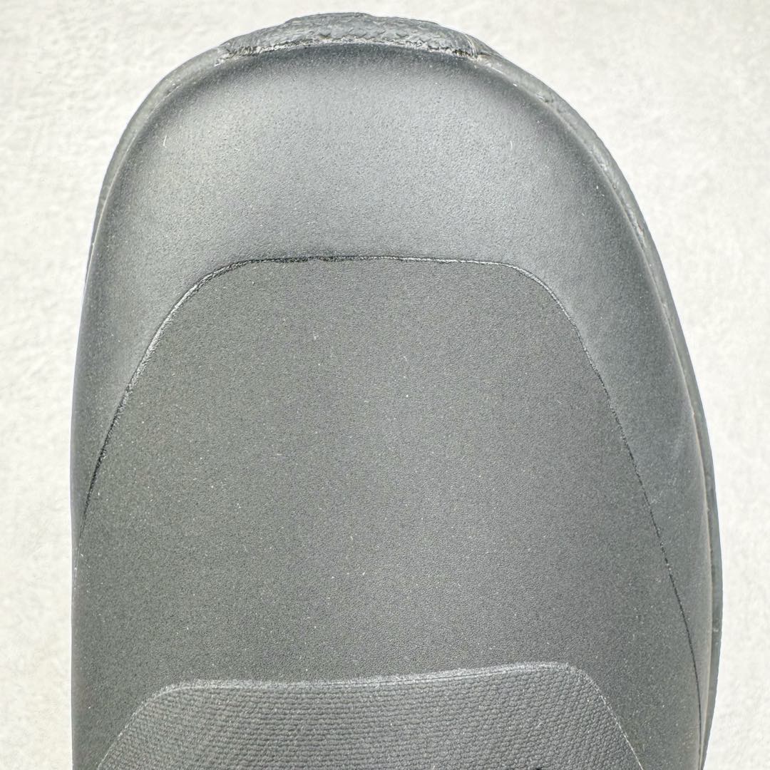 图片[13]-＃HP DESCENTE Dualis 迪桑特防水户外耐磨低帮生活休闲徒步登山鞋 DESCENTE（迪桑特）创立于1935年，品牌名取自法语词汇，意为“滑降”。品牌箭头标识代表滑雪的三种技术“高速直线滑行”、“穿越”和“侧滑”，也寓意品牌在打造高端专业运动产品中不断追求完美的创新精神，致力于成为中国高端专业滑雪、综训、女子、铁人三项、高尔夫的第一品牌。尺码：39 40 41 42 43 44 45-选品中心