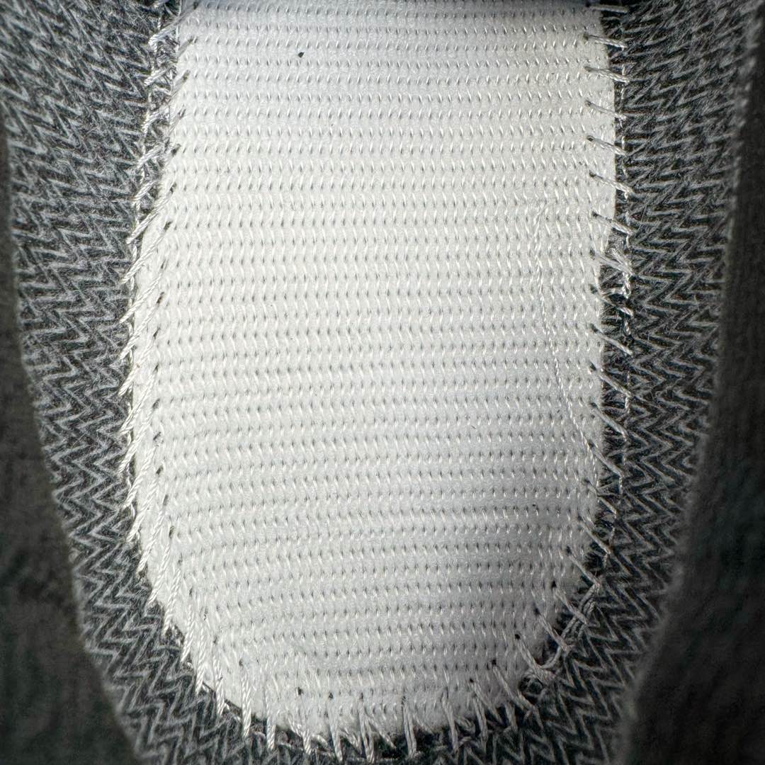 图片[10]-＃HP DESCENTE Dualis 迪桑特防水户外耐磨低帮生活休闲徒步登山鞋 DESCENTE（迪桑特）创立于1935年，品牌名取自法语词汇，意为“滑降”。品牌箭头标识代表滑雪的三种技术“高速直线滑行”、“穿越”和“侧滑”，也寓意品牌在打造高端专业运动产品中不断追求完美的创新精神，致力于成为中国高端专业滑雪、综训、女子、铁人三项、高尔夫的第一品牌。尺码：39 40 41 42 43 44 45-选品中心