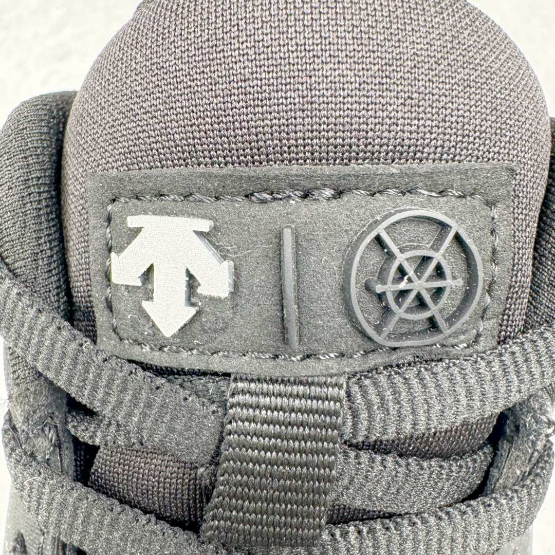 图片[12]-＃HP DESCENTE Dualis 迪桑特防水户外耐磨低帮生活休闲徒步登山鞋 DESCENTE（迪桑特）创立于1935年，品牌名取自法语词汇，意为“滑降”。品牌箭头标识代表滑雪的三种技术“高速直线滑行”、“穿越”和“侧滑”，也寓意品牌在打造高端专业运动产品中不断追求完美的创新精神，致力于成为中国高端专业滑雪、综训、女子、铁人三项、高尔夫的第一品牌。尺码：39 40 41 42 43 44 45-选品中心