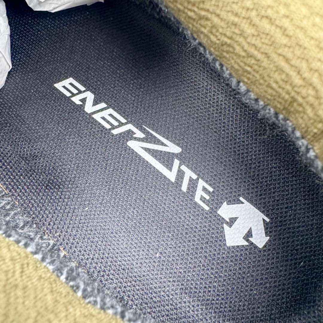 图片[12]-＃HP DESCENTE Dualis 迪桑特防水户外耐磨低帮生活休闲徒步登山鞋 DESCENTE（迪桑特）创立于1935年，品牌名取自法语词汇，意为“滑降”。品牌箭头标识代表滑雪的三种技术“高速直线滑行”、“穿越”和“侧滑”，也寓意品牌在打造高端专业运动产品中不断追求完美的创新精神，致力于成为中国高端专业滑雪、综训、女子、铁人三项、高尔夫的第一品牌。尺码：39 40 41 42 43 44 45-选品中心