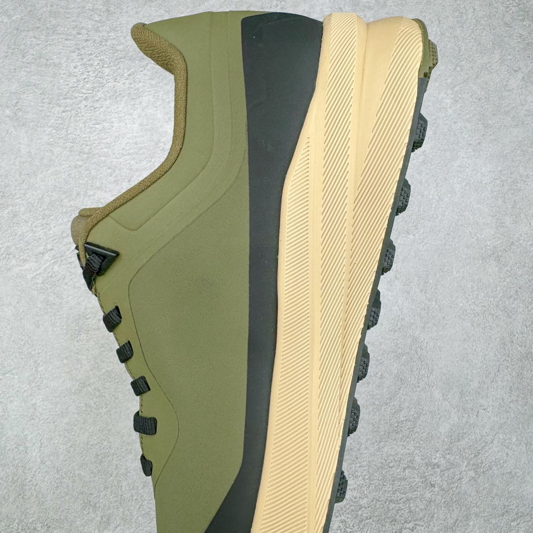 图片[7]-＃HP DESCENTE Dualis 迪桑特防水户外耐磨低帮生活休闲徒步登山鞋 DESCENTE（迪桑特）创立于1935年，品牌名取自法语词汇，意为“滑降”。品牌箭头标识代表滑雪的三种技术“高速直线滑行”、“穿越”和“侧滑”，也寓意品牌在打造高端专业运动产品中不断追求完美的创新精神，致力于成为中国高端专业滑雪、综训、女子、铁人三项、高尔夫的第一品牌。尺码：39 40 41 42 43 44 45-选品中心