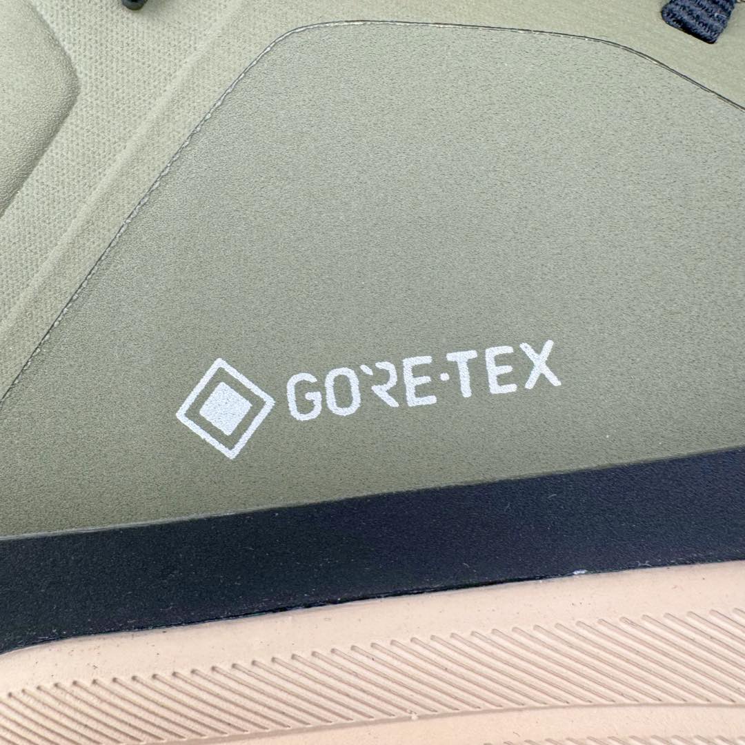 图片[19]-＃HP DESCENTE Dualis 迪桑特防水户外耐磨低帮生活休闲徒步登山鞋 DESCENTE（迪桑特）创立于1935年，品牌名取自法语词汇，意为“滑降”。品牌箭头标识代表滑雪的三种技术“高速直线滑行”、“穿越”和“侧滑”，也寓意品牌在打造高端专业运动产品中不断追求完美的创新精神，致力于成为中国高端专业滑雪、综训、女子、铁人三项、高尔夫的第一品牌。尺码：39 40 41 42 43 44 45-选品中心