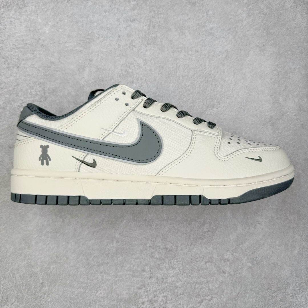 NK Dunk Low 定制配色 KK1888-004 大厂出品 极力推荐 原装头层材料 独家版型蒸餾加工帶來的是更好的视觉和脚感体验大厂纯原品质出货 清洁度 电绣工艺 皮料切割干净无任何毛边 细节完美 尺码:36 36.5 37.5 38 38.5 39 40 40.5 41 42 42.5 43 44 44.5 45 46 47.5-选品中心