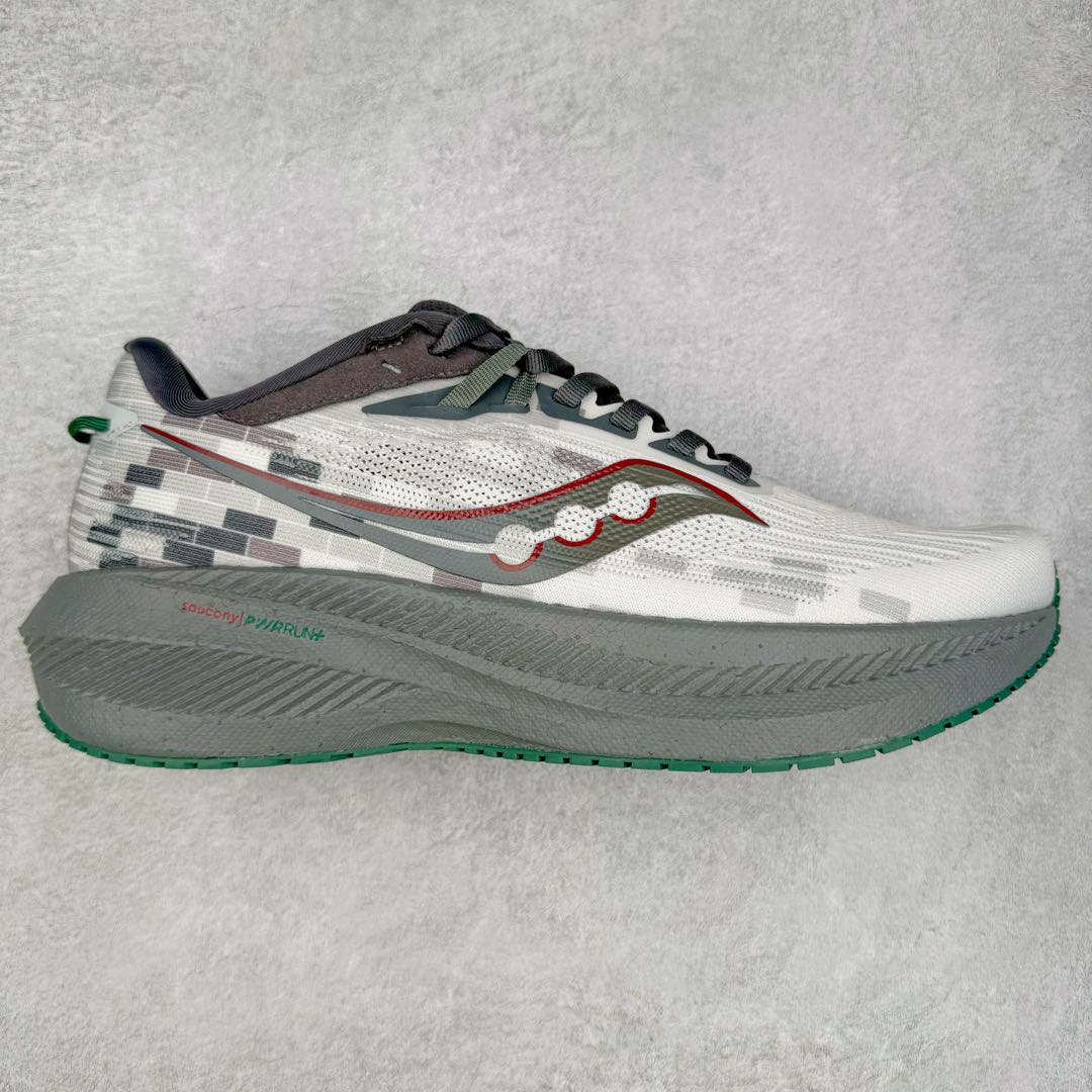 ＃GX纯原 Saucony Triumph 21 索康尼胜利21代旗舰级缓震型跑鞋 性能相比前几代再升级：鞋面采用全新升级的工学网设计 贴合脚部更透气 中底部分使用最新的PWRRUN+材质 搭配PWRRUN+鞋垫使中底的大幅加厚 10mm坡差进一步提供缓震、回弹性能 内底则采用了FORMFIT动态适应系统 动态契合脚型 提升包裹性和舒适性 提供更卓越的动态回馈体验 XT-900橡胶大底 可提供良好的抓地力和较强抗磨性能 尺码：35.5 36 36.5 37.5 38 38.5 39 40 40.5 41 42 42.5 43 44 44.5 45 46-选品中心