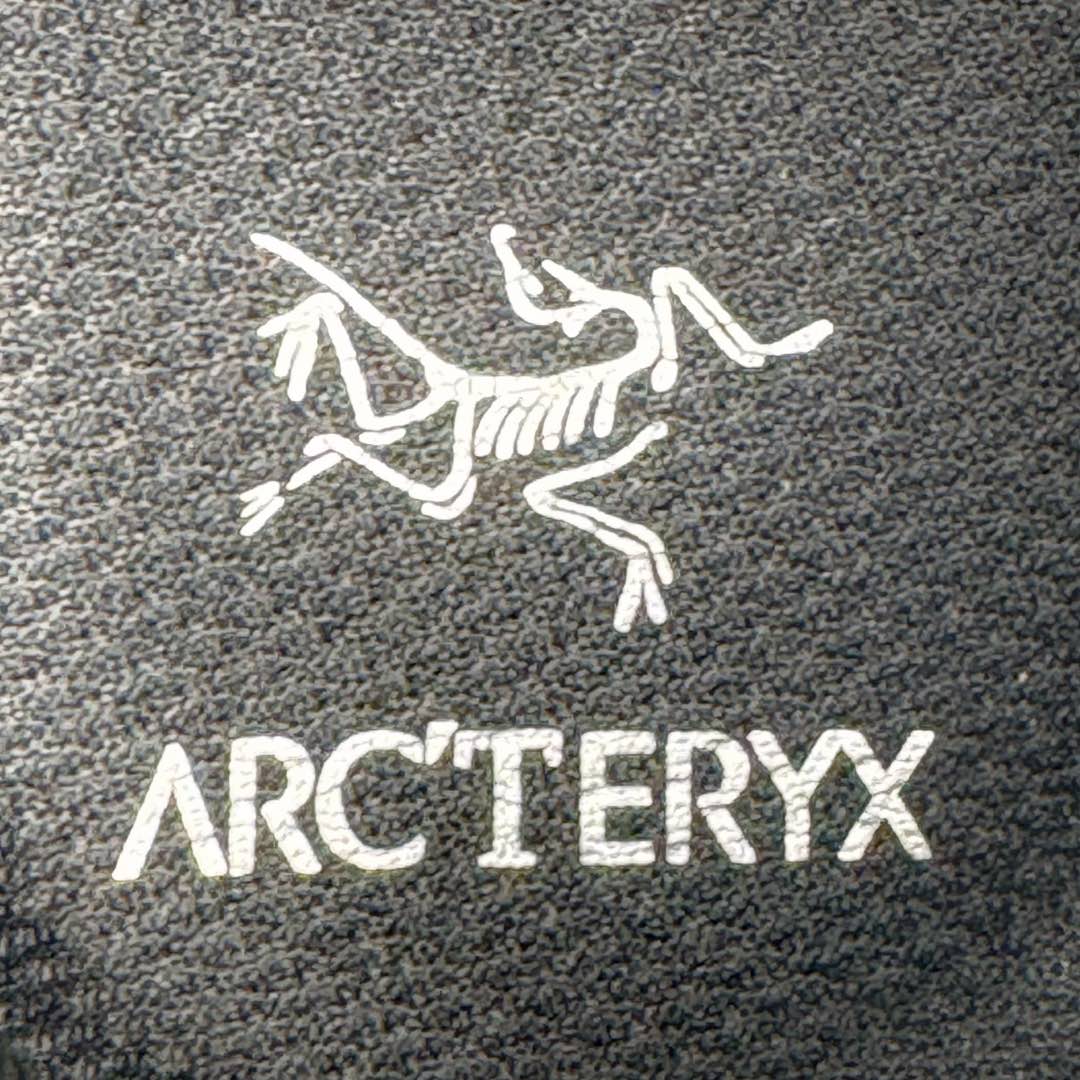 图片[11]-＃HP Arcteryx Kopec GTX 始祖鸟户外防水透气低帮徒步登山鞋 Arcteryx中文名始祖鸟，加拿大户外服饰品牌，1989年创立于加拿大温哥华。始祖鸟来自加拿大海岸山脉，植根高山的专业户外品牌，始终秉承对精湛设计和工艺孜孜以求的准则。从1989年创立至今，Arcteryx始终不断在产品设计与做工上不惜工本，以满足始祖鸟的标准。品质、设计以及精简的理念造就了其良好的性能，并能满足严苛环境下的使用需求。尺码：39 40 41 42 43 44 45-选品中心