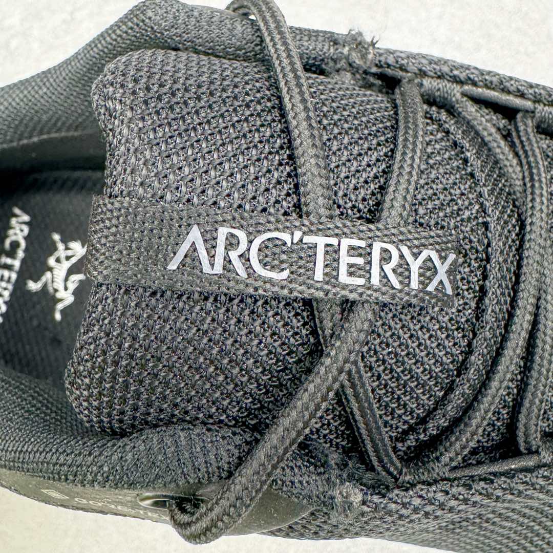 图片[13]-＃HP Arcteryx Kopec GTX 始祖鸟户外防水透气低帮徒步登山鞋 Arcteryx中文名始祖鸟，加拿大户外服饰品牌，1989年创立于加拿大温哥华。始祖鸟来自加拿大海岸山脉，植根高山的专业户外品牌，始终秉承对精湛设计和工艺孜孜以求的准则。从1989年创立至今，Arcteryx始终不断在产品设计与做工上不惜工本，以满足始祖鸟的标准。品质、设计以及精简的理念造就了其良好的性能，并能满足严苛环境下的使用需求。尺码：39 40 41 42 43 44 45-选品中心