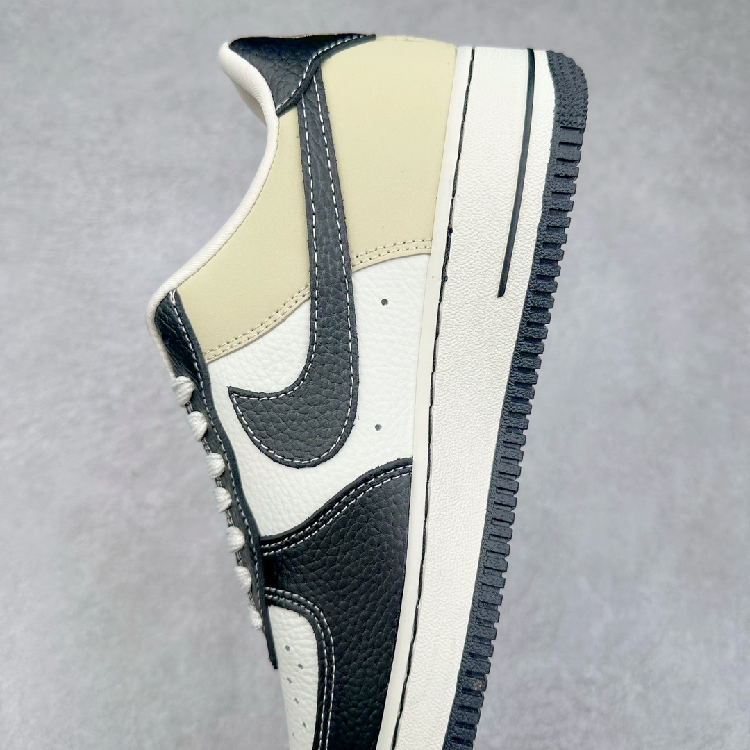 图片[7]-NK Air Force 1´07 Low 空军一号低帮百搭休闲运动板鞋 CH6336-513 柔软、弹性十足的缓震性能和出色的中底设计 横跨复古与现代的外型结合 造就出风靡全球 三十多年的Force 1 直到今天还深受青睐 尺码：36 36.5 37.5 38 38.5 39 40 40.5 41 42 42.5 43 44 44.5 45-选品中心