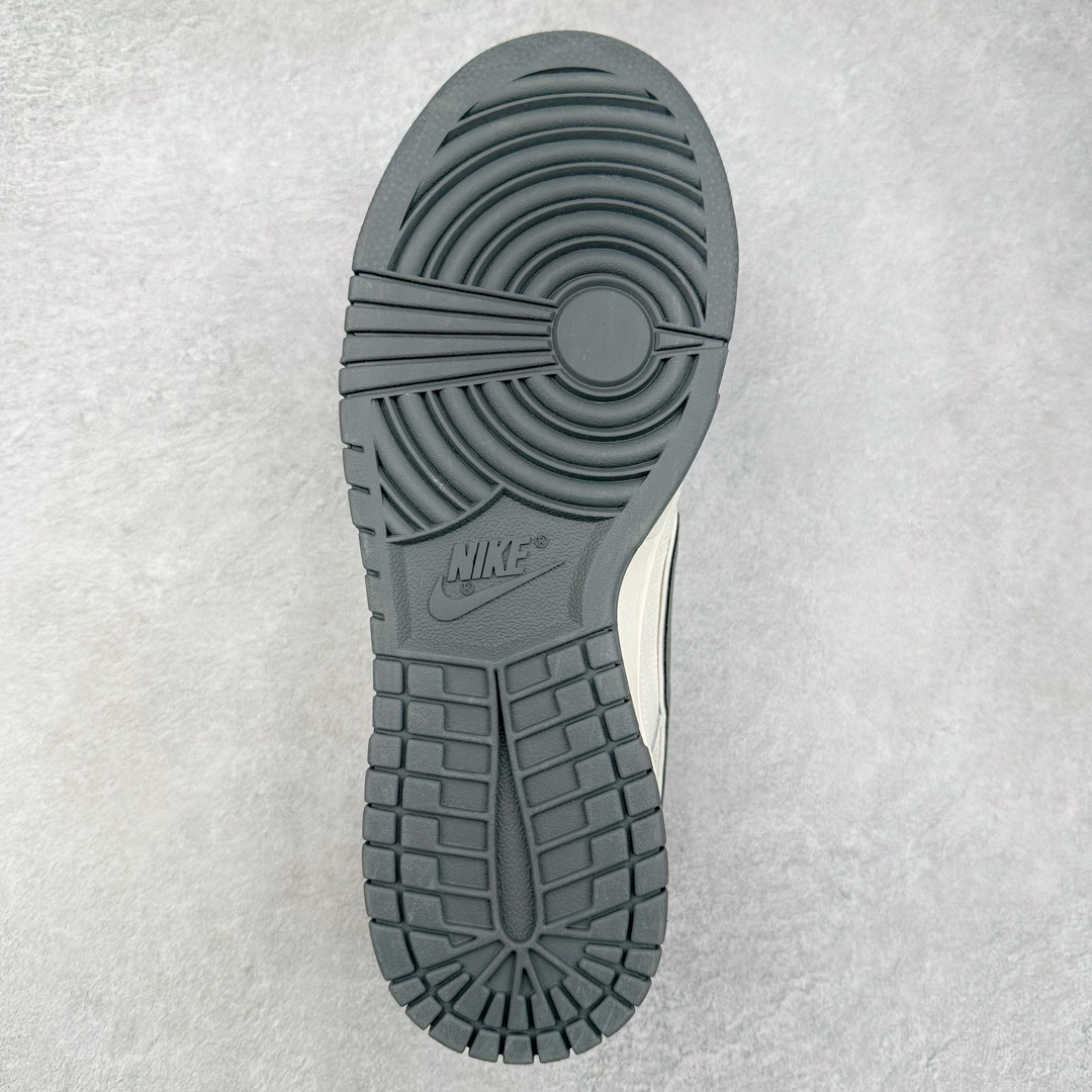 图片[9]-NK Dunk Low 定制配色 KK1888-004 大厂出品 极力推荐 原装头层材料 独家版型蒸餾加工帶來的是更好的视觉和脚感体验大厂纯原品质出货 清洁度 电绣工艺 皮料切割干净无任何毛边 细节完美 尺码：36 36.5 37.5 38 38.5 39 40 40.5 41 42 42.5 43 44 44.5 45 46 47.5-选品中心