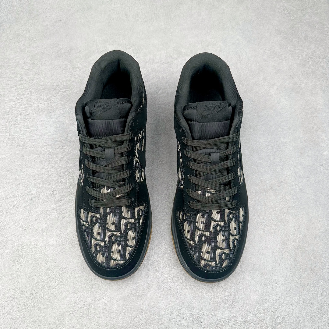 图片[2]-NK Dunk Low 定制配色 KK1333-017 大厂出品 极力推荐 原装头层材料 独家版型蒸餾加工帶來的是更好的视觉和脚感体验大厂纯原品质出货 清洁度 电绣工艺 皮料切割干净无任何毛边 细节完美 尺码：36 36.5 37.5 38 38.5 39 40 40.5 41 42 42.5 43 44 44.5 45 46 47.5-选品中心