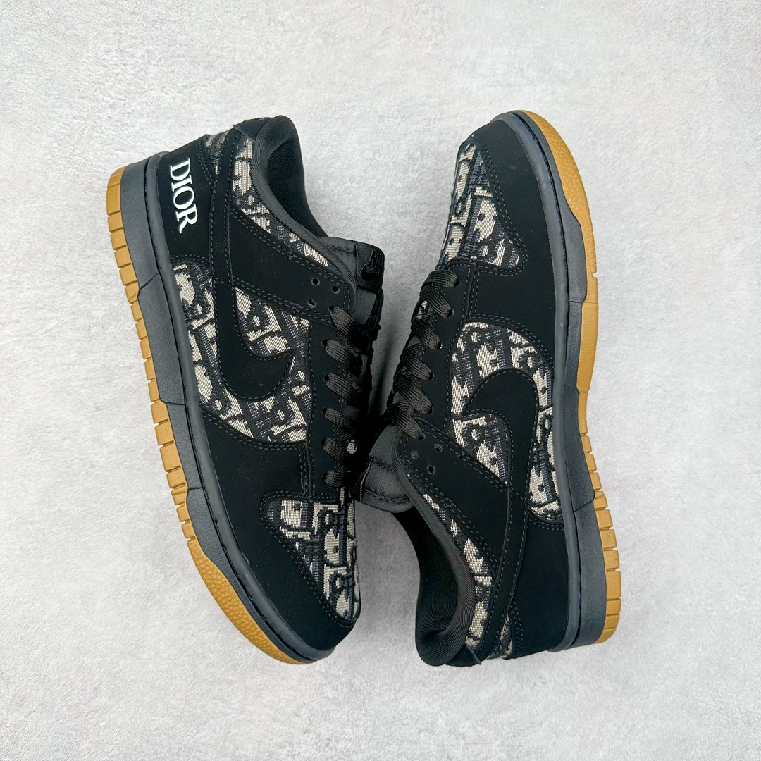 图片[3]-NK Dunk Low 定制配色 KK1333-017 大厂出品 极力推荐 原装头层材料 独家版型蒸餾加工帶來的是更好的视觉和脚感体验大厂纯原品质出货 清洁度 电绣工艺 皮料切割干净无任何毛边 细节完美 尺码：36 36.5 37.5 38 38.5 39 40 40.5 41 42 42.5 43 44 44.5 45 46 47.5-选品中心