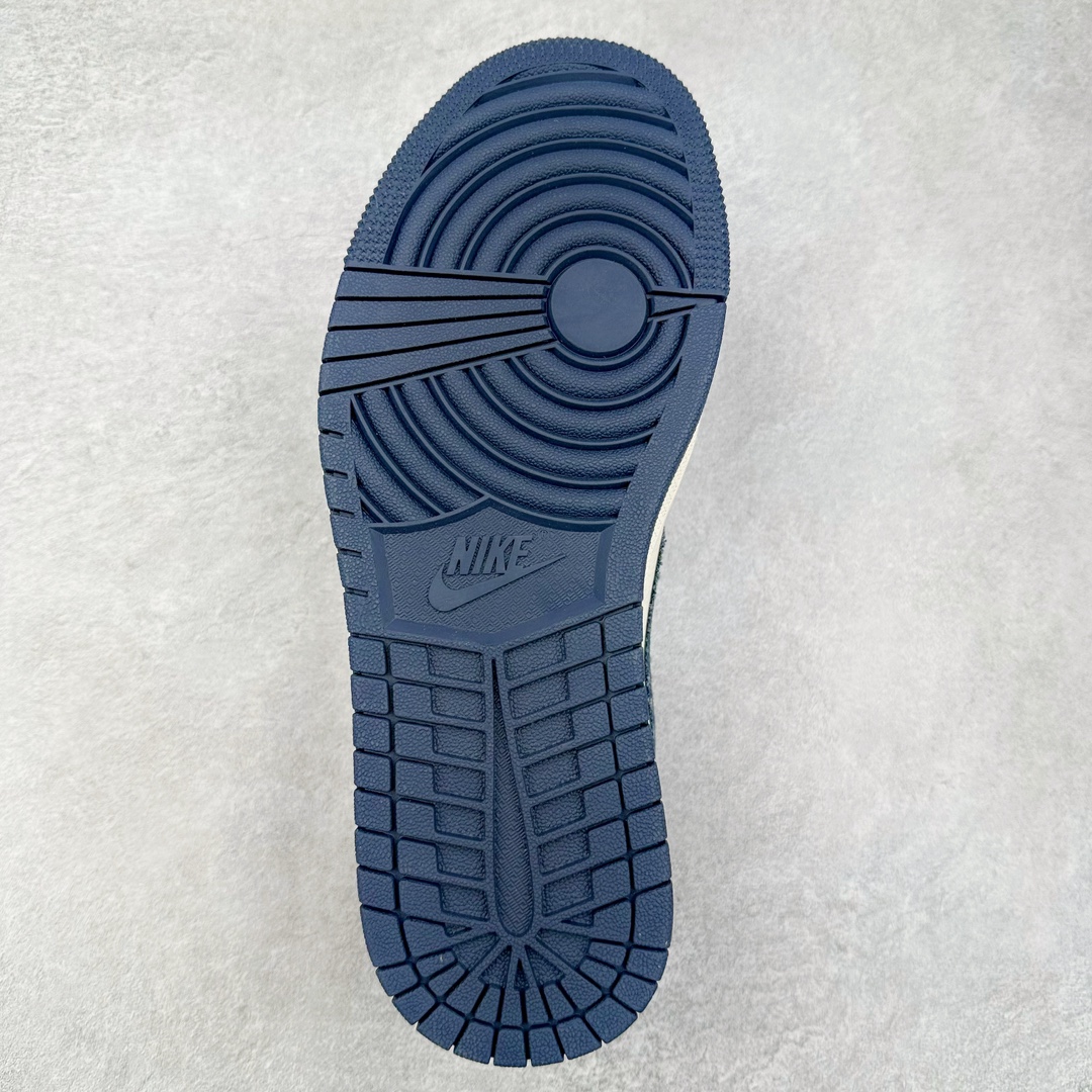 图片[9]-TS x Air Jordan AJ1 Low 倒钩低帮联名定制配色 SJ2068-004 原厂内置气垫魔块 A模大底 头层小牛皮 鞋舌AJ原厂专用牛津布+AJ专用反口珍珠布+原厂无杂质高弹内里海棉+特殊封边弹力鞋带 尺码：36 36.5 37.5 38 38.5 39 40 40.5 41 42 42.5 43 44 44.5 45 46 47.5-选品中心