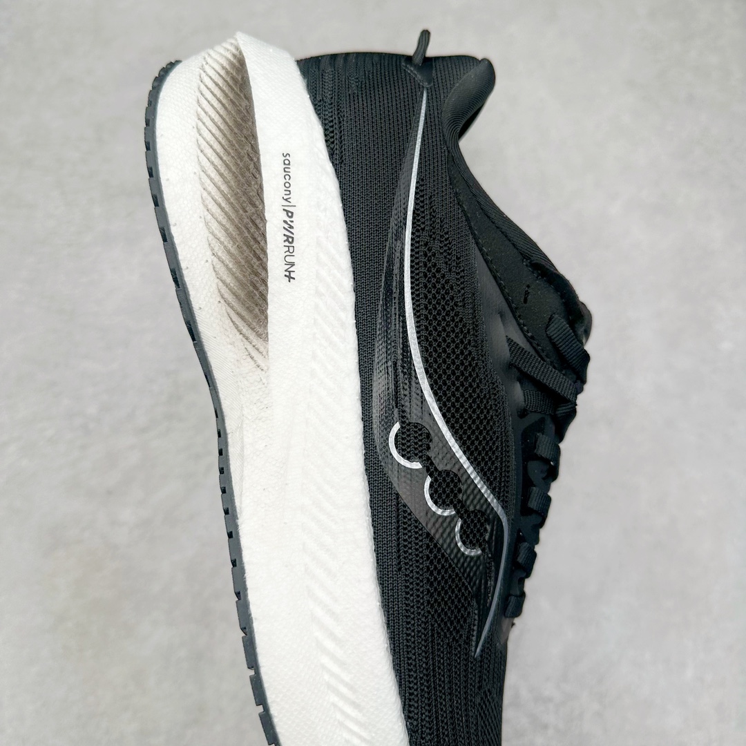 图片[6]-＃GX纯原 Saucony Triumph 21 索康尼胜利21代旗舰级缓震型跑鞋 性能相比前几代再升级：鞋面采用全新升级的工学网设计 贴合脚部更透气 中底部分使用最新的PWRRUN+材质 搭配PWRRUN+鞋垫使中底的大幅加厚 10mm坡差进一步提供缓震、回弹性能 内底则采用了FORMFIT动态适应系统 动态契合脚型 提升包裹性和舒适性 提供更卓越的动态回馈体验 XT-900橡胶大底 可提供良好的抓地力和较强抗磨性能 尺码：35.5 36 36.5 37.5 38 38.5 39 40 40.5 41 42 42.5 43 44 44.5 45 46-选品中心