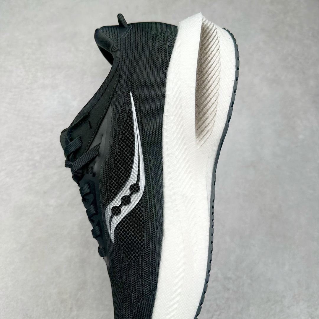 图片[7]-＃GX纯原 Saucony Triumph 21 索康尼胜利21代旗舰级缓震型跑鞋 性能相比前几代再升级：鞋面采用全新升级的工学网设计 贴合脚部更透气 中底部分使用最新的PWRRUN+材质 搭配PWRRUN+鞋垫使中底的大幅加厚 10mm坡差进一步提供缓震、回弹性能 内底则采用了FORMFIT动态适应系统 动态契合脚型 提升包裹性和舒适性 提供更卓越的动态回馈体验 XT-900橡胶大底 可提供良好的抓地力和较强抗磨性能 尺码：35.5 36 36.5 37.5 38 38.5 39 40 40.5 41 42 42.5 43 44 44.5 45 46-选品中心