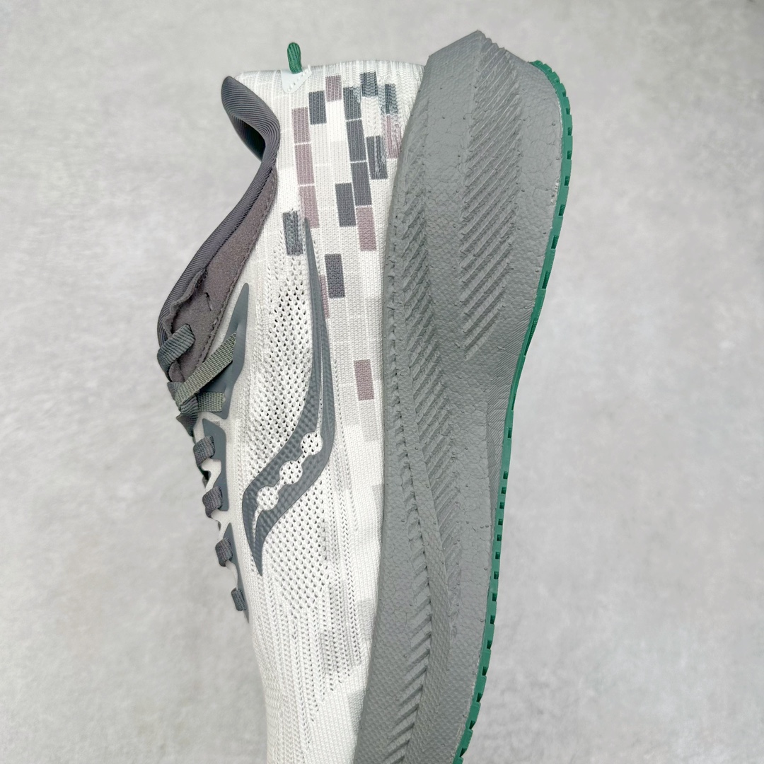 图片[7]-＃GX纯原 Saucony Triumph 21 索康尼胜利21代旗舰级缓震型跑鞋 性能相比前几代再升级：鞋面采用全新升级的工学网设计 贴合脚部更透气 中底部分使用最新的PWRRUN+材质 搭配PWRRUN+鞋垫使中底的大幅加厚 10mm坡差进一步提供缓震、回弹性能 内底则采用了FORMFIT动态适应系统 动态契合脚型 提升包裹性和舒适性 提供更卓越的动态回馈体验 XT-900橡胶大底 可提供良好的抓地力和较强抗磨性能 尺码：35.5 36 36.5 37.5 38 38.5 39 40 40.5 41 42 42.5 43 44 44.5 45 46-选品中心