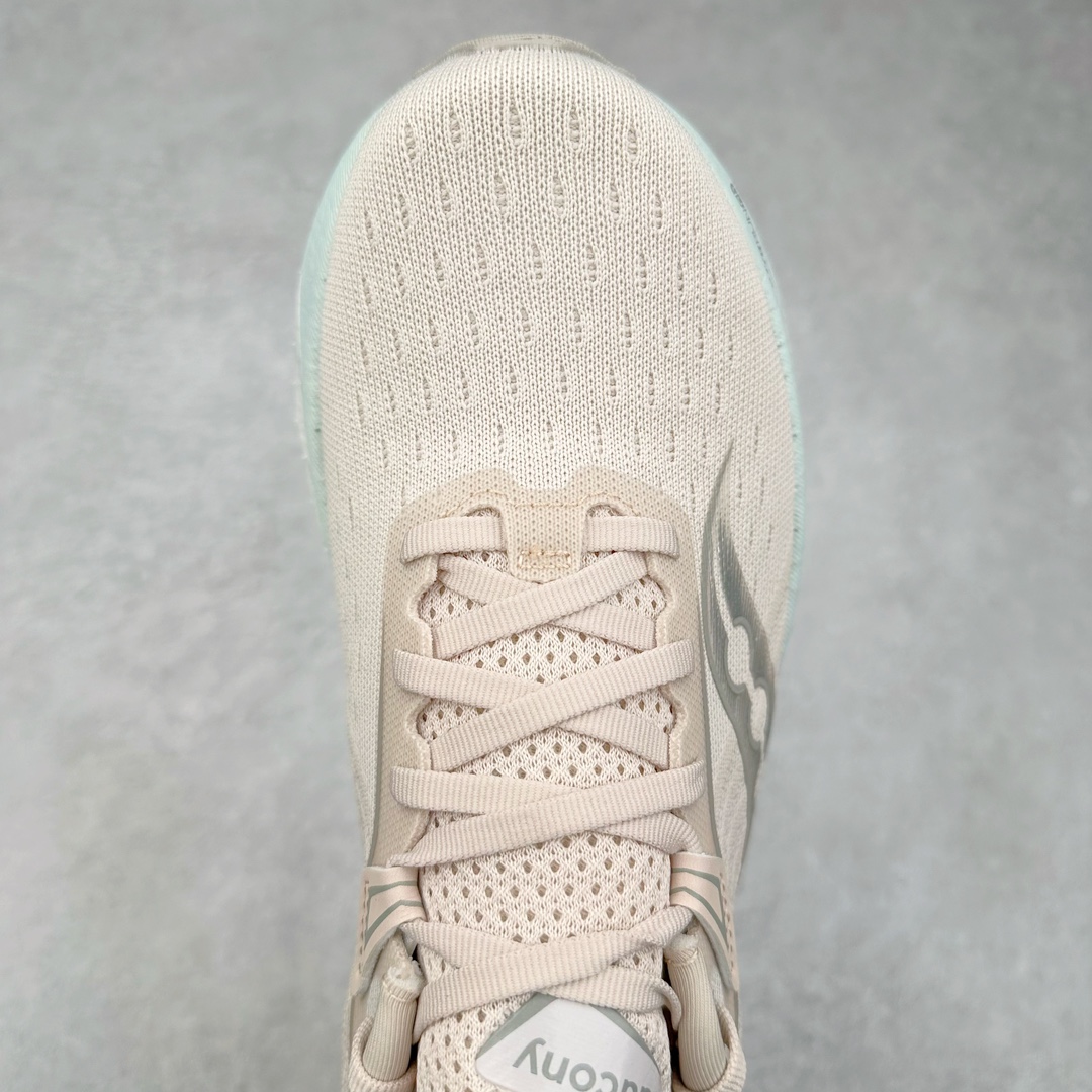 图片[4]-＃GX纯原 Saucony Triumph 21 索康尼胜利21代旗舰级缓震型跑鞋 性能相比前几代再升级：鞋面采用全新升级的工学网设计 贴合脚部更透气 中底部分使用最新的PWRRUN+材质 搭配PWRRUN+鞋垫使中底的大幅加厚 10mm坡差进一步提供缓震、回弹性能 内底则采用了FORMFIT动态适应系统 动态契合脚型 提升包裹性和舒适性 提供更卓越的动态回馈体验 XT-900橡胶大底 可提供良好的抓地力和较强抗磨性能 尺码：35.5 36 36.5 37.5 38 38.5 39 40 40.5 41 42 42.5 43 44 44.5 45 46-选品中心