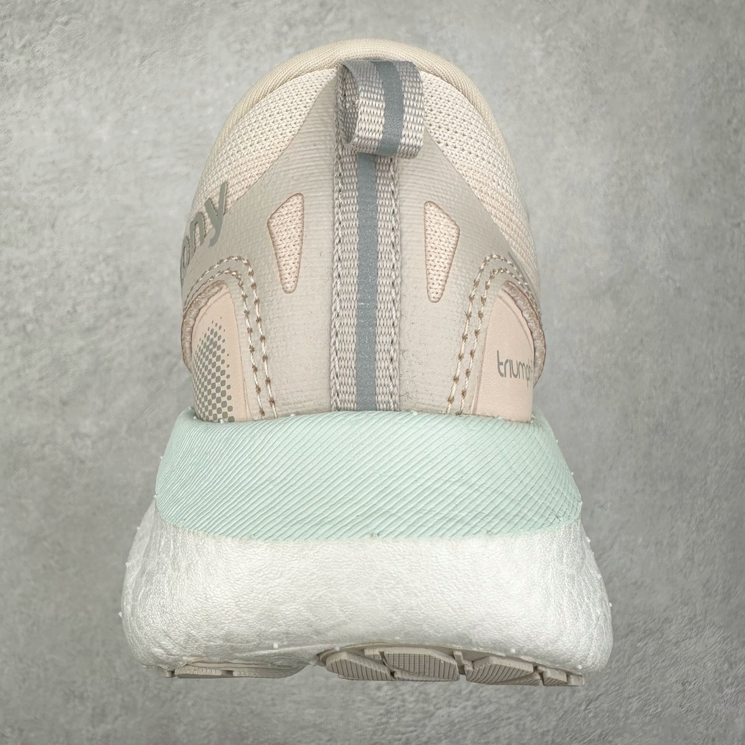 图片[8]-＃GX纯原 Saucony Triumph 21 索康尼胜利21代旗舰级缓震型跑鞋 性能相比前几代再升级：鞋面采用全新升级的工学网设计 贴合脚部更透气 中底部分使用最新的PWRRUN+材质 搭配PWRRUN+鞋垫使中底的大幅加厚 10mm坡差进一步提供缓震、回弹性能 内底则采用了FORMFIT动态适应系统 动态契合脚型 提升包裹性和舒适性 提供更卓越的动态回馈体验 XT-900橡胶大底 可提供良好的抓地力和较强抗磨性能 尺码：35.5 36 36.5 37.5 38 38.5 39 40 40.5 41 42 42.5 43 44 44.5 45 46-选品中心