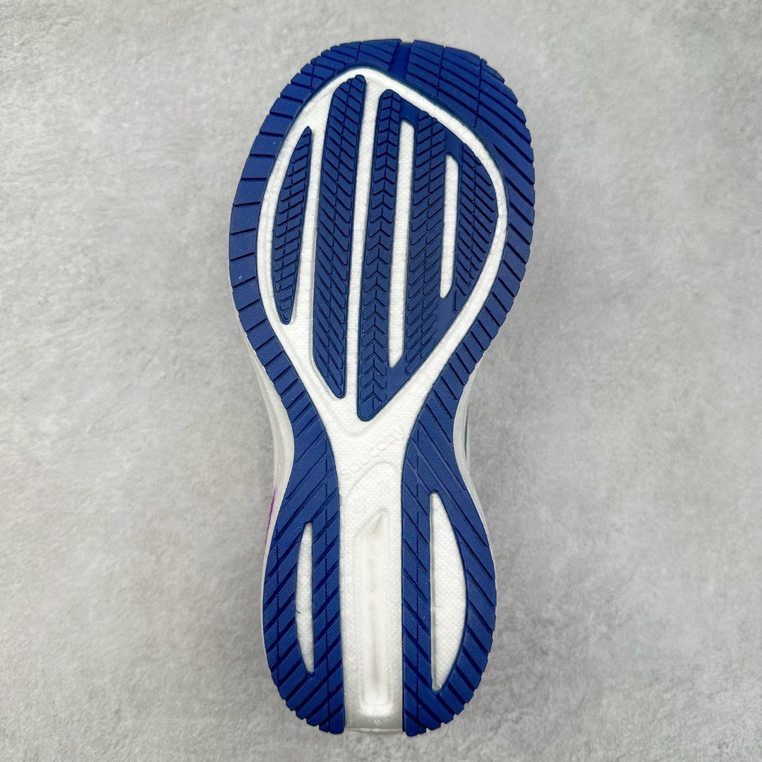 图片[9]-＃GX纯原 Saucony Triumph 21 索康尼胜利21代旗舰级缓震型跑鞋 性能相比前几代再升级：鞋面采用全新升级的工学网设计 贴合脚部更透气 中底部分使用最新的PWRRUN+材质 搭配PWRRUN+鞋垫使中底的大幅加厚 10mm坡差进一步提供缓震、回弹性能 内底则采用了FORMFIT动态适应系统 动态契合脚型 提升包裹性和舒适性 提供更卓越的动态回馈体验 XT-900橡胶大底 可提供良好的抓地力和较强抗磨性能 尺码：35.5 36 36.5 37.5 38 38.5 39 40 40.5 41 42 42.5 43 44 44.5 45 46-选品中心