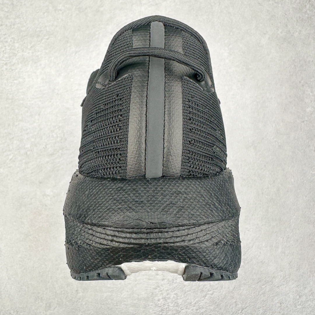 图片[8]-＃GX纯原 Saucony Triumph 21 索康尼胜利21代旗舰级缓震型跑鞋 性能相比前几代再升级：鞋面采用全新升级的工学网设计 贴合脚部更透气 中底部分使用最新的PWRRUN+材质 搭配PWRRUN+鞋垫使中底的大幅加厚 10mm坡差进一步提供缓震、回弹性能 内底则采用了FORMFIT动态适应系统 动态契合脚型 提升包裹性和舒适性 提供更卓越的动态回馈体验 XT-900橡胶大底 可提供良好的抓地力和较强抗磨性能 尺码：35.5 36 36.5 37.5 38 38.5 39 40 40.5 41 42 42.5 43 44 44.5 45 46-选品中心