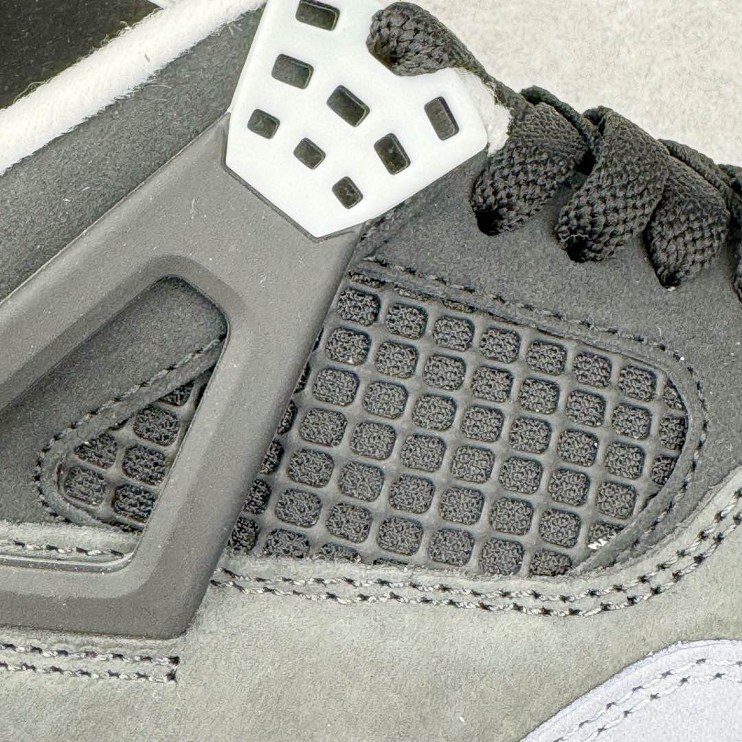 图片[13]-＃F版 Air Jordan AJ4 Retro \\\” Fear \\\” 黑白恐惧 复刻2024版 FQ8138-002 大厂出品 全头层加持 原鞋原楦原纸板同源开发 完美呈现乔4的版型 内侧正确双色网格 还原细节 原厂皮料 正确气垫颜色 正确网格工艺 正确拉帮工艺 全鞋原装材料制作 原档案原模具打造 支持全方位与正品对比 尺码：36 36.5 37.5 38 38.5 39 40 40.5 41 42 42.5 43 44 44.5 45 46 47.5-选品中心