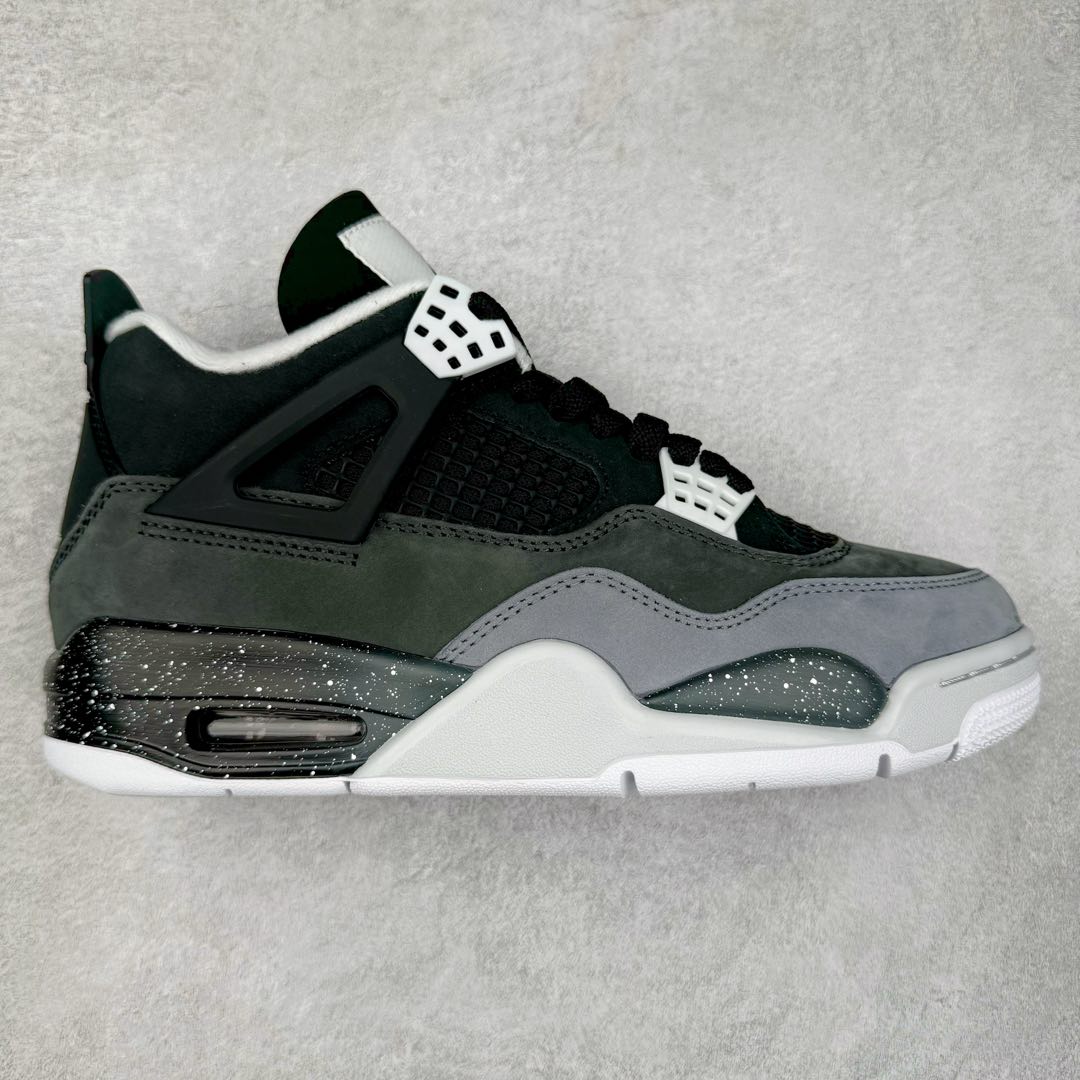 ＃F版 Air Jordan AJ4 Retro \\\” Fear \\\” 黑白恐惧 复刻2024版 FQ8138-002 大厂出品 全头层加持 原鞋原楦原纸板同源开发 完美呈现乔4的版型 内侧正确双色网格 还原细节 原厂皮料 正确气垫颜色 正确网格工艺 正确拉帮工艺 全鞋原装材料制作 原档案原模具打造 支持全方位与正品对比 尺码：36 36.5 37.5 38 38.5 39 40 40.5 41 42 42.5 43 44 44.5 45 46 47.5-选品中心