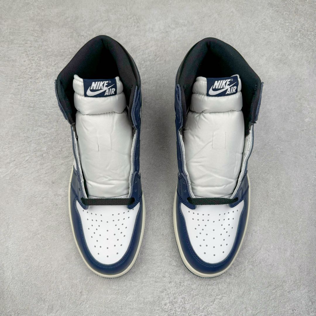 图片[2]-＃KZ神版莞产 Air Jordan AJ1 Retro 海军蓝白 DZ5485-401 外贸特供批次 终端控货优势输出 新配色不断更新开发 市场中端王者 全套原纸板楦头开发 确保原汁原味 完美呈现一代版型 一比一鞋头弧度高度鞋身弧度 此版本只针对中端市场 细节品控鞋型随意秒杀市面同价位 鞋型完美 不臃肿别扭 头层皮料加持 用料绝不含糊 进口玻璃冲刀皮料裁剪零毛边 电脑针车工艺 超高鞋面清洁度 最高QC检验标准 控制溢胶瑕疵 原盒原配 飞翼3D高频深度立体 工艺方面大到整体鞋型 漏斗收腰 底线拉帮 LOGO立体程度 小到针眼排布 载片对称 冲孔效果 鞋标规范 鞋垫背胶等等 无一不是口碑收割 每双都是一个回头客 尺码：36 36.5 37.5 38 38.5 39 40 40.5 41 42 42.5 43 44 44.5 45 46 47.5-选品中心