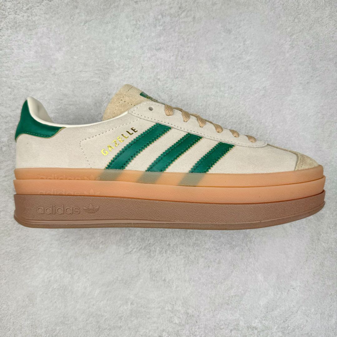 ＃CS纯原 AD Originals Gazelle Bold W 羚羊松糕系列复古百搭厚底增高低帮休闲运动板鞋 ID7056 新的一年就要换新的打扮啦！除了设定变美、健身、减肥等目标外，你已经可以利用鞋子来“偷偷改善身材比例”的愿望了！ 因为有一句话。身高不够。鞋子来凑~赶快入手以下各大运动品牌最新推出的“厚底增高运动鞋”吧。 是最好穿最百搭的长腿神器。 重点是……不仅价格不错～鞋子也不错啊！Originals的Gazelle Bold鞋款打造出「超厚底版本」！延续流线鞋型、经典麂皮材质、白色三条线和侧面烫金标志的复古外型，奶油白鞋底高度直接乘3，出门搭上它，保证一路步步高升。尺码：36 36⅔ 37⅓ 38 38⅔ 39⅓ 40-选品中心