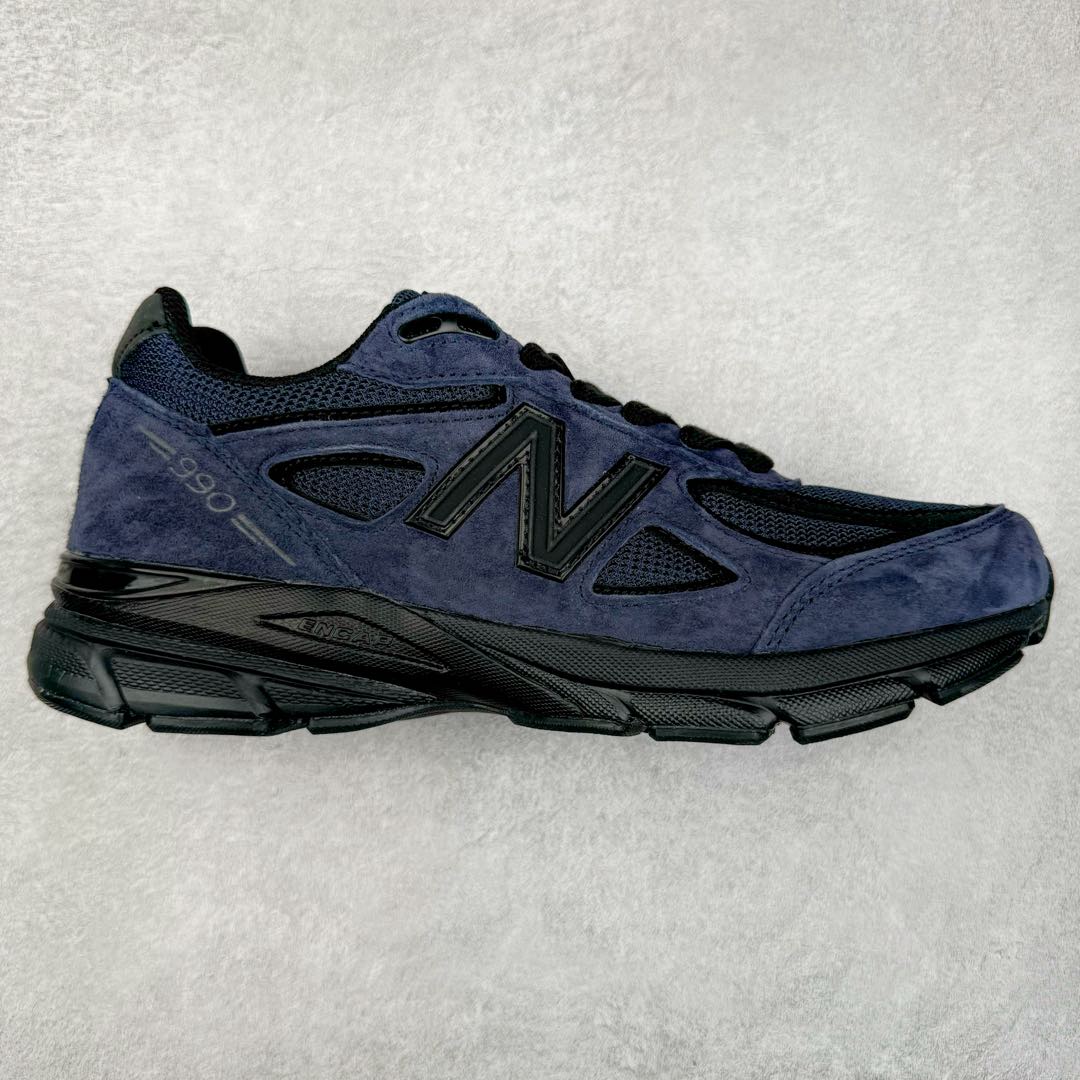 ＃K版纯原 New Balance in USA M990V4 新百伦NB系列美产血统经典复古休闲运动百搭老爹跑步鞋 990V4延续了品牌引以为傲的精湛制鞋技艺及经典复古轮廓 同时中底结合新的ACTIVE lite和PU材料 重新诠释ENCAP科技 带来绝佳缓震体验 于细节处 全鞋360度的3M反光设计 及鞋舌固定功能上的提升 配以全新的N标设计更是带来绝佳的用户体验 尺码：36 37 37.5 38 38.5 39 40 40.5 41.5 42 42.5 43 44 44.5 45-选品中心
