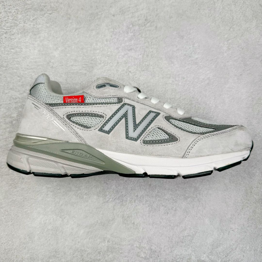 ＃K版纯原 New Balance in USA M990V4 新百伦NB系列美产血统经典复古休闲运动百搭老爹跑步鞋 990V4延续了品牌引以为傲的精湛制鞋技艺及经典复古轮廓 同时中底结合新的ACTIVE lite和PU材料 重新诠释ENCAP科技 带来绝佳缓震体验 于细节处 全鞋360度的3M反光设计 及鞋舌固定功能上的提升 配以全新的N标设计更是带来绝佳的用户体验 尺码：36 37 37.5 38 38.5 39 40 40.5 41.5 42 42.5 43 44 44.5 45-选品中心
