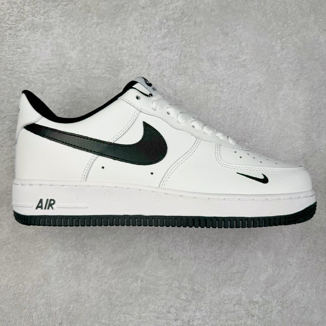 NK Air Force 1´07 Low 空军一号低帮百搭休闲运动板鞋 315122-103 柔软、弹性十足的缓震性能和出色的中底设计 横跨复古与现代的外型结合 造就出风靡全球 三十多年的Force 1 直到今天还深受青睐 尺码:36 36.5 37.5 38 38.5 39 40 40.5 41 42 42.5 43 44 44.5 45-选品中心