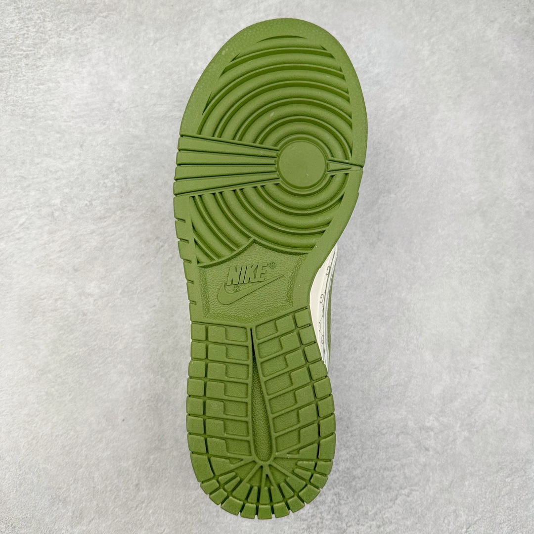 图片[9]-NK Dunk Low 定制配色 KK1888-006 大厂出品 极力推荐 原装头层材料 独家版型蒸餾加工帶來的是更好的视觉和脚感体验大厂纯原品质出货 清洁度 电绣工艺 皮料切割干净无任何毛边 细节完美 尺码：36 36.5 37.5 38 38.5 39 40 40.5 41 42 42.5 43 44 44.5 45 46 47.5-选品中心