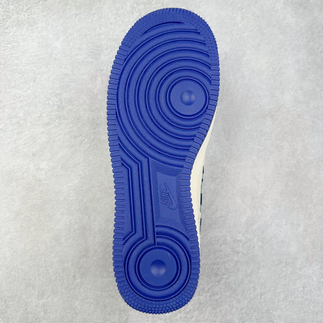 图片[9]-NK Air Force 1´07 Low 空军一号低帮百搭休闲运动板鞋 KK1988-036 柔软、弹性十足的缓震性能和出色的中底设计 横跨复古与现代的外型结合 造就出风靡全球 三十多年的Force 1 直到今天还深受青睐 尺码：36 36.5 37.5 38 38.5 39 40 40.5 41 42 42.5 43 44 44.5 45-选品中心