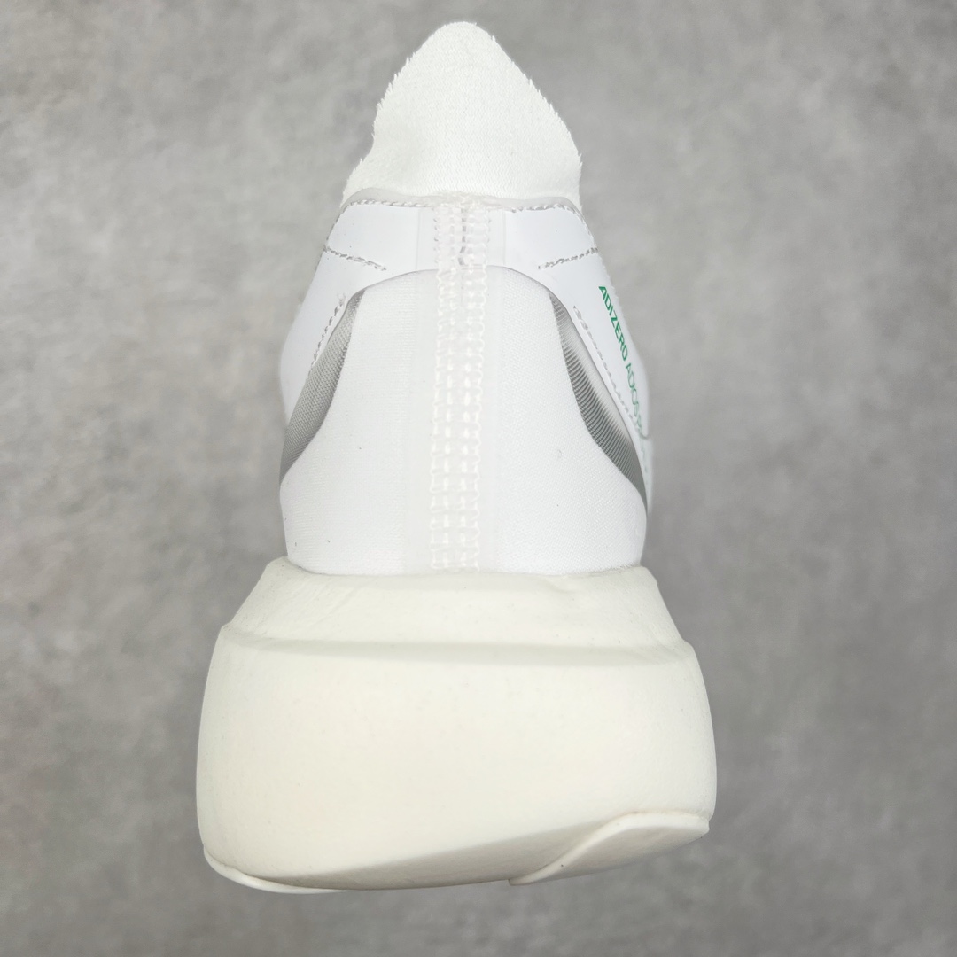 图片[8]-AD Adizero Eva SL M 零度进化版系列低帮轻便透气竞速休闲运动慢跑鞋 JQ3642 相信大家对去年 adidas 横空出世的「顶级超跑」adiZero Adios Pro EVO 1 记忆犹新！不仅登顶阿迪史上最轻跑鞋宝座，更在接下来的全球马拉松赛事中，持续书写着惊人成绩，被网友戏称新一代「阿迪神鞋」全网刷屏！极简设计语言与强烈速度感和存在感的鞋侧三线，让人过目不忘，特别种草！其中定位于中长跑训练的 adidas Adizero Evo SL，整体外观造型与 adiZero Adios Pro EVO 1 非常相似。中底配置方面搭载全掌 Lightstrike Pro，鞋面采用透气网面示人，契合日常训练鞋的定位，更加耐用。外底给到了马牌橡胶，及类似上代竞速旗舰 adidas Adizero Adios Pro 3 区域分布。整体看下来无论是外观的鲜明辨识度，还是配置的扎实程度都很顶。尺码：36 36⅔ 37⅓ 38 38⅔ 39⅓ 40 40⅔ 41⅓ 42 42⅔ 43⅓ 44 45-选品中心